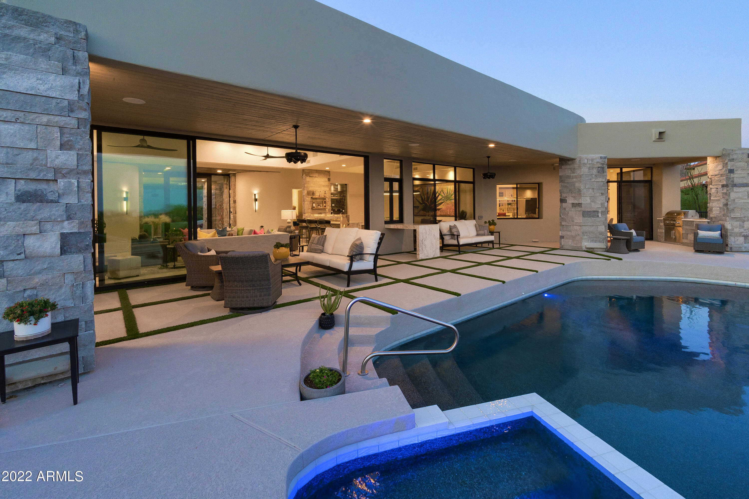 DESERT HIGHLANDS - Residential