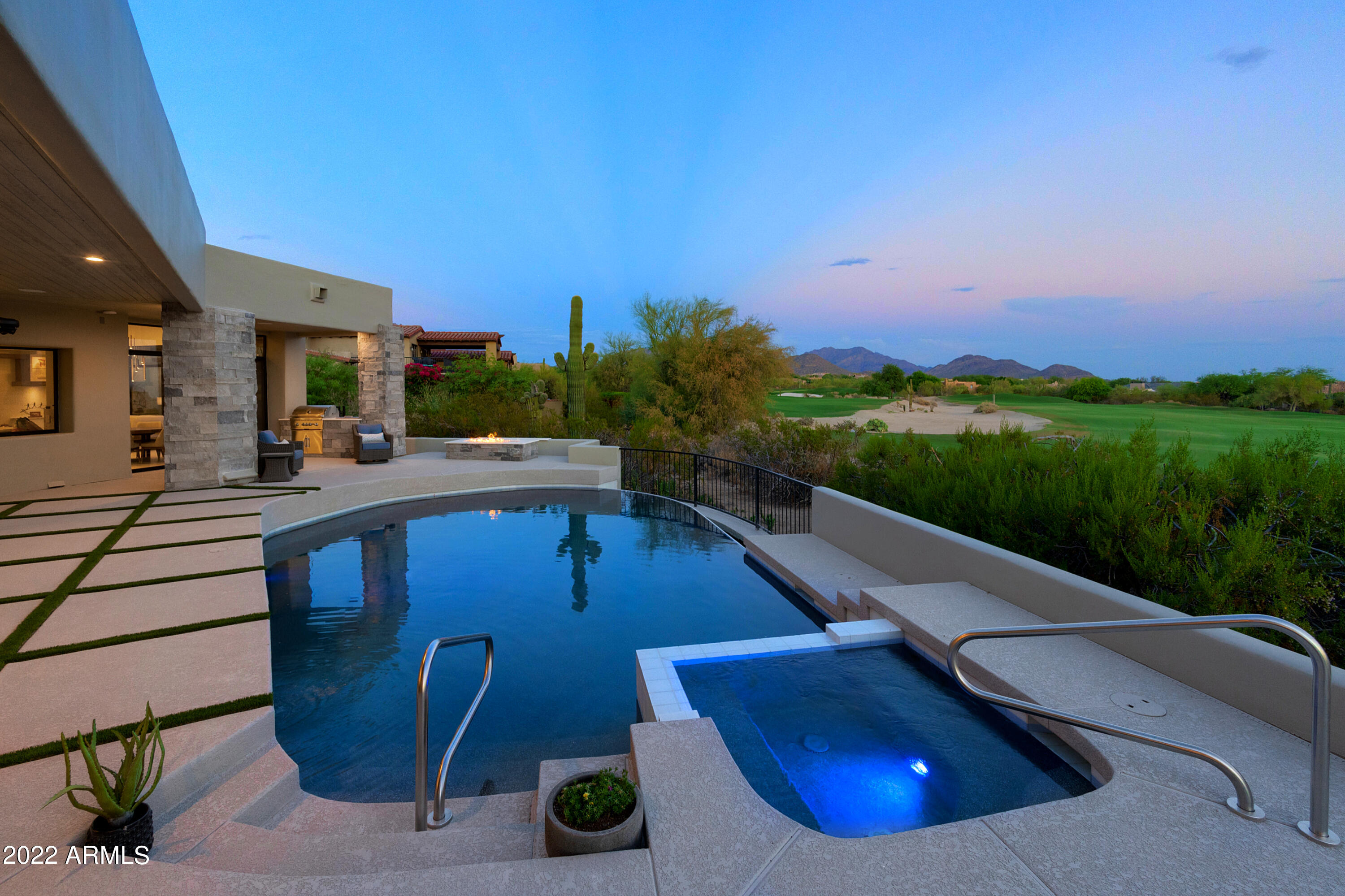 DESERT HIGHLANDS - Residential