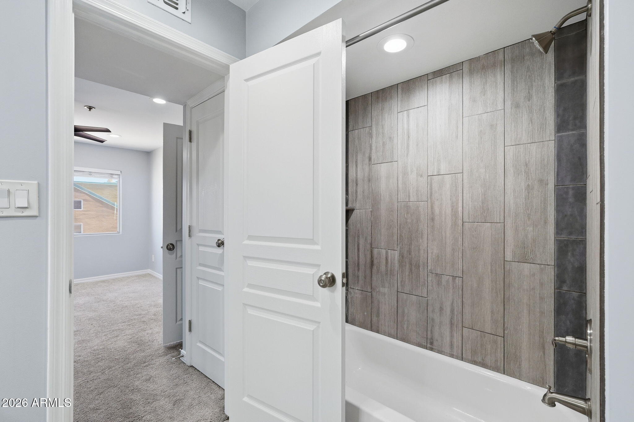 HAYDEN SQUARE CONDOMINIUM - Residential