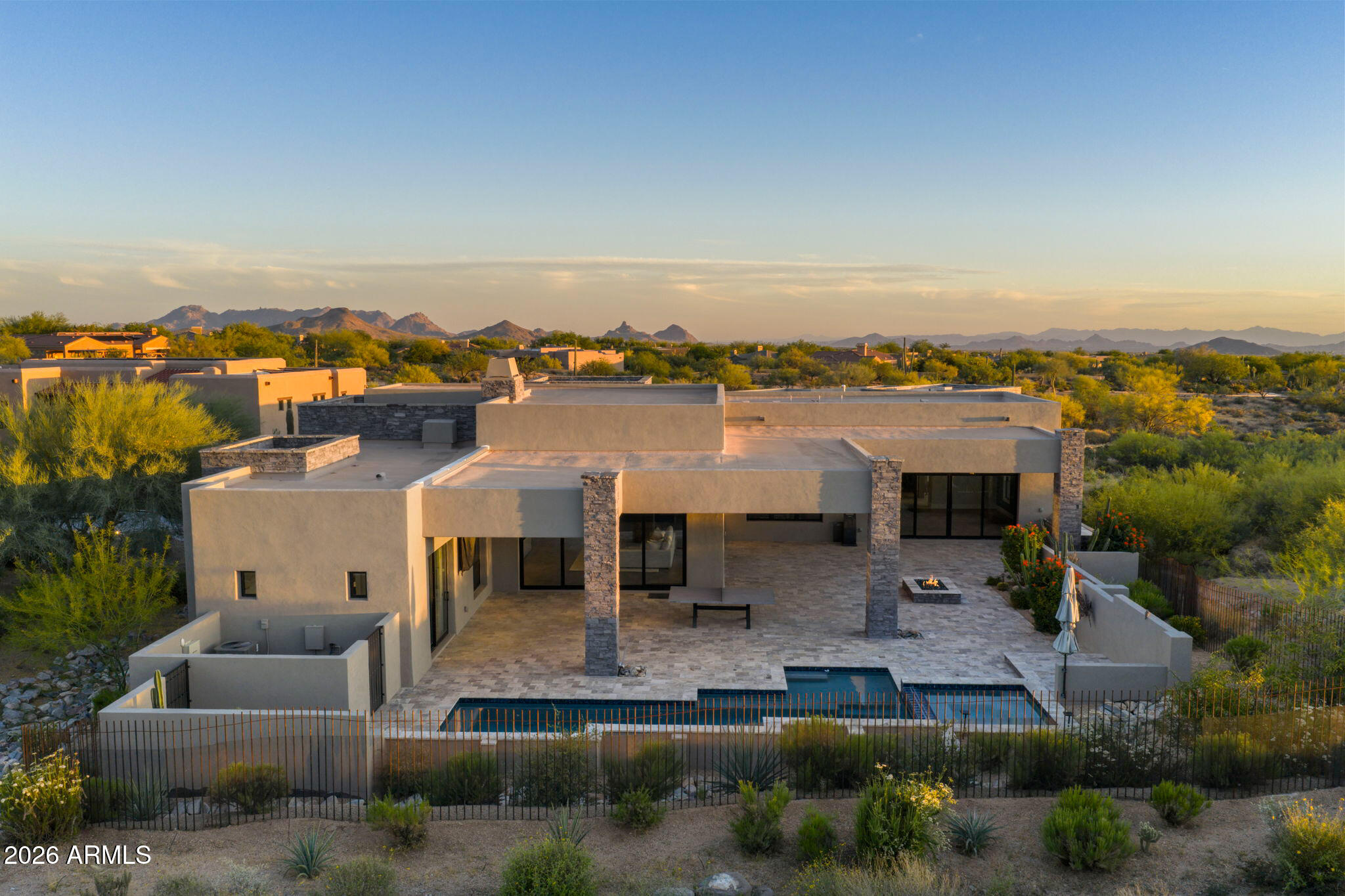 DESERT MOUNTAIN - Residential