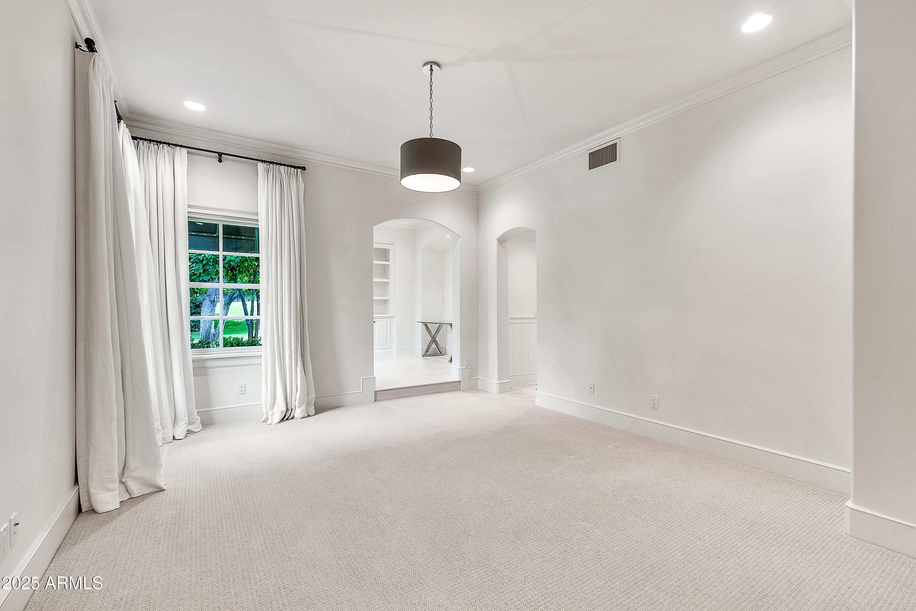 OAKWOOD HILLS SUBDIVISION RE-AMD LOT 1-33 TR A-D - Residential