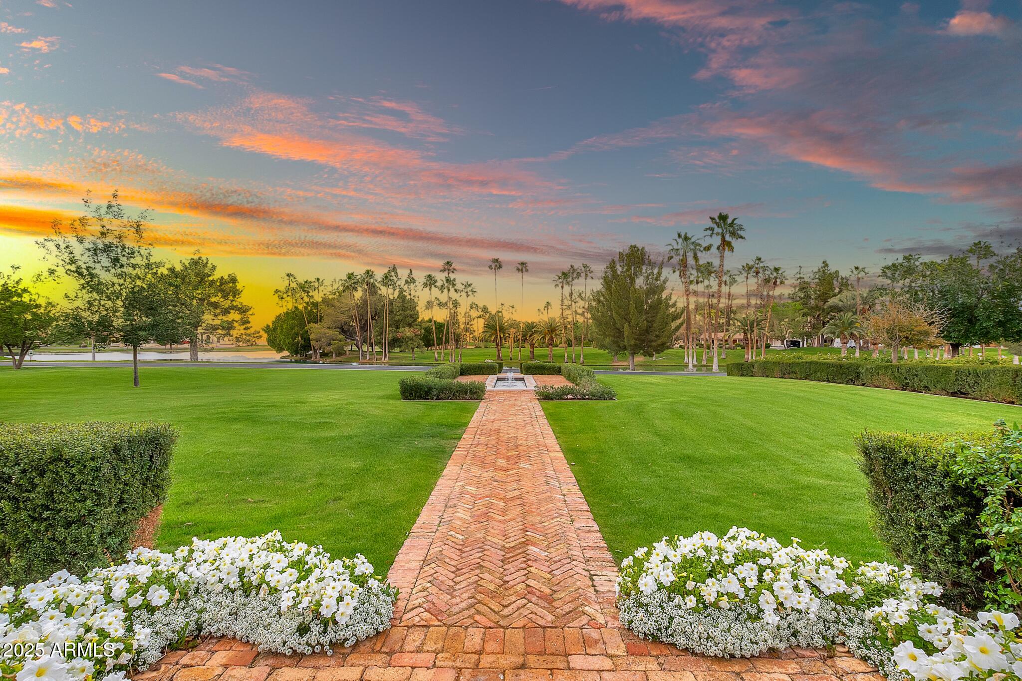 OAKWOOD HILLS SUBDIVISION RE-AMD LOT 1-33 TR A-D - Residential
