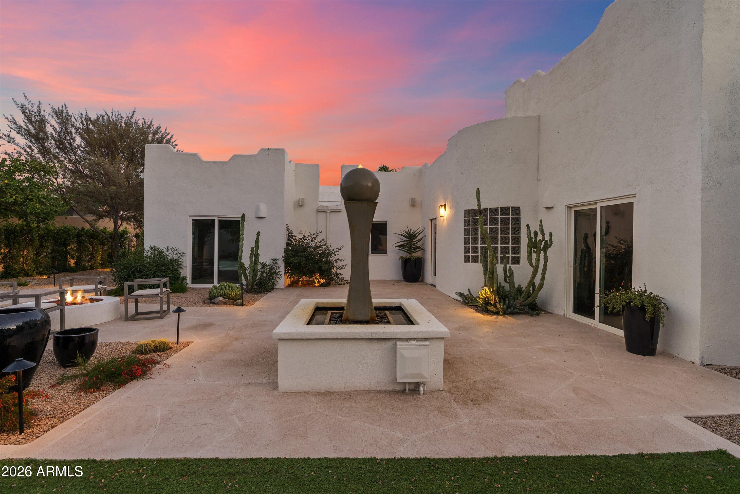 CAMELBACK PARK ESTATES - Residential