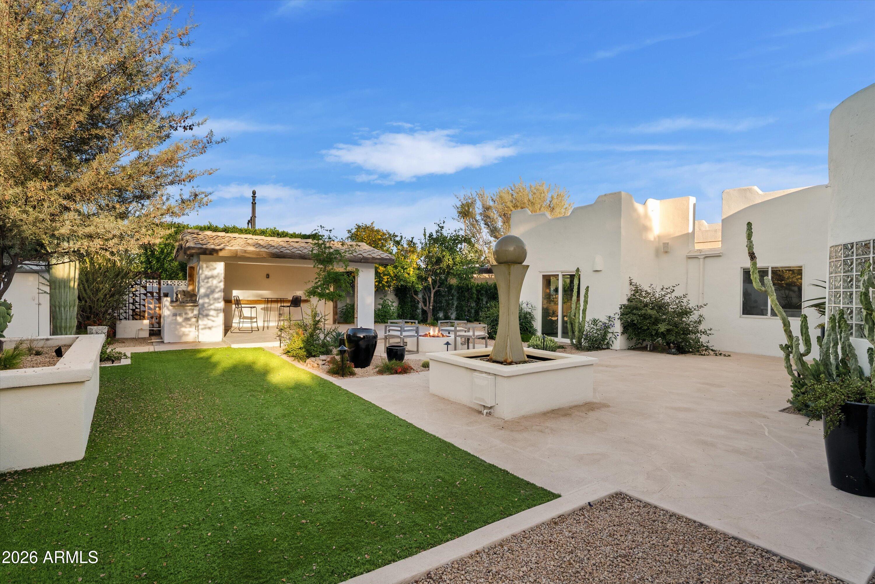 CAMELBACK PARK ESTATES - Residential