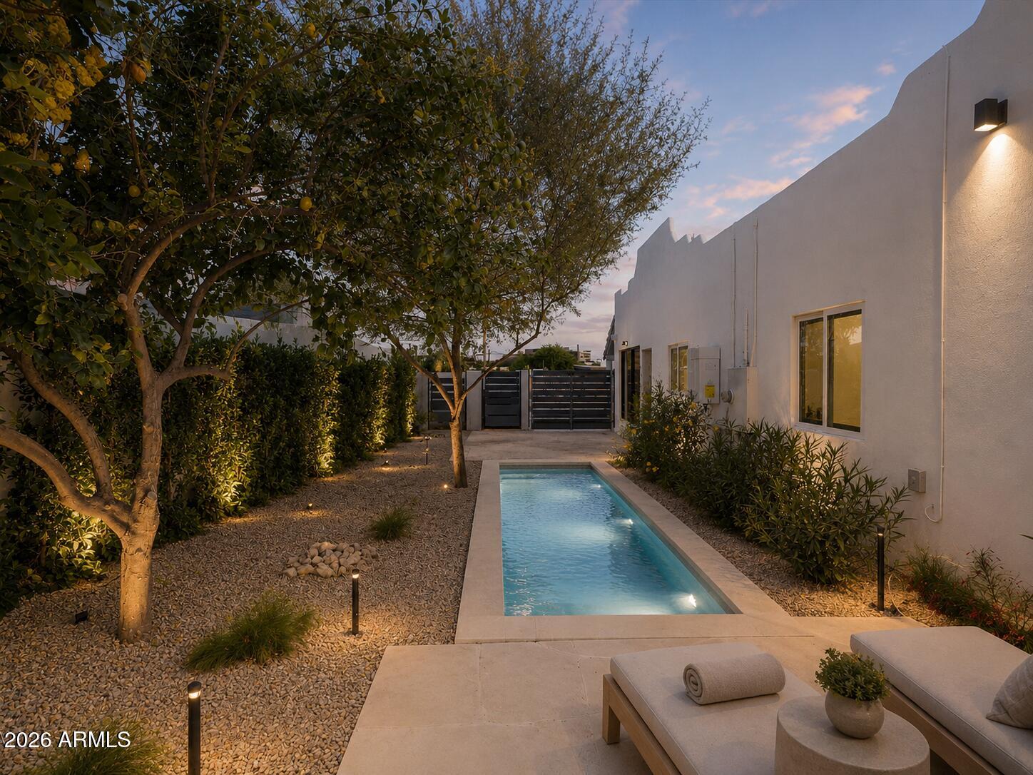 CAMELBACK PARK ESTATES - Residential