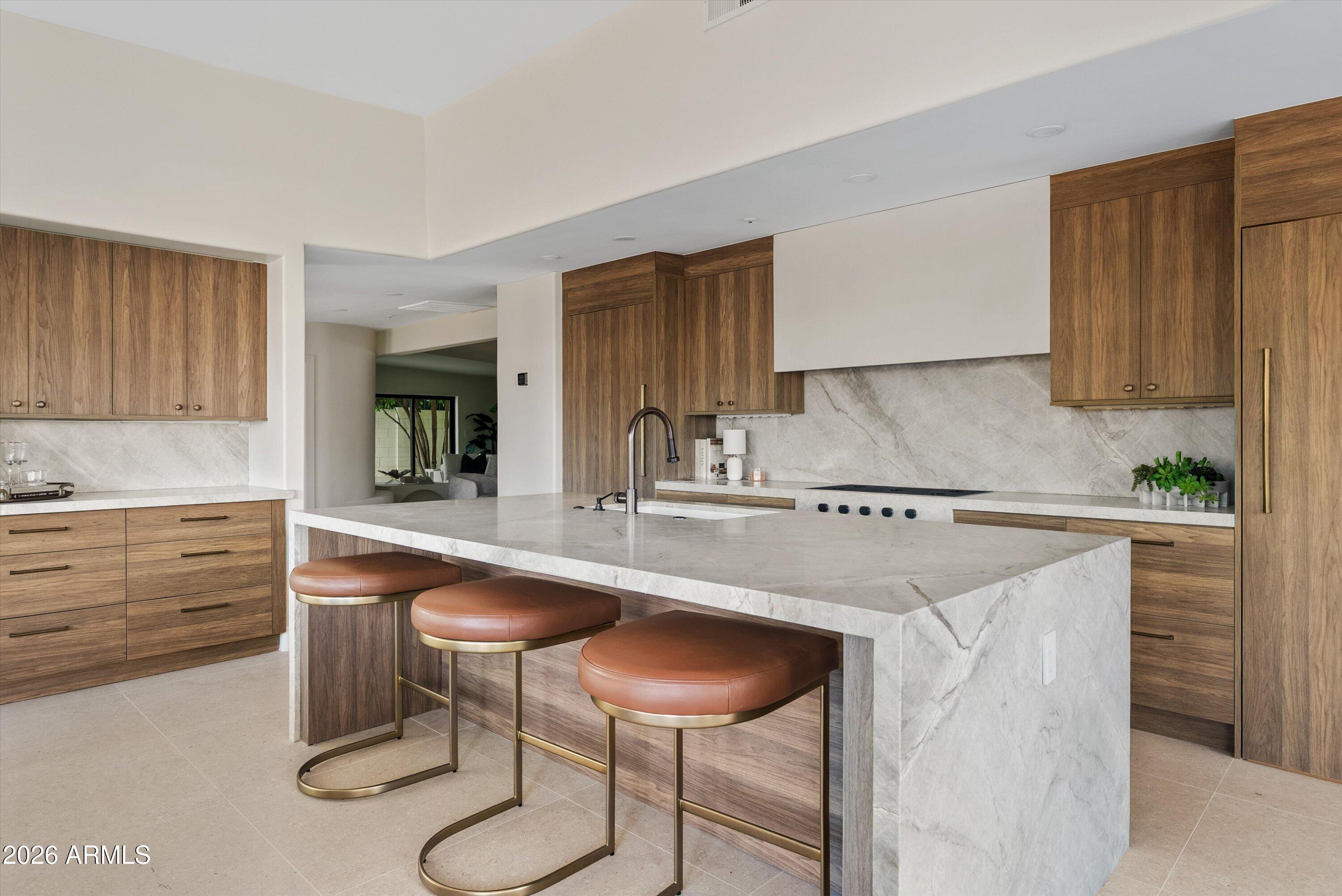 CAMELBACK PARK ESTATES - Residential