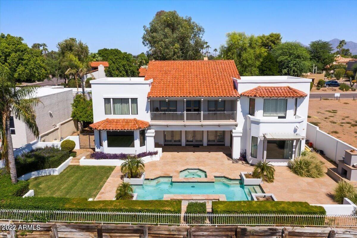 ISLAND AT MCCORMICK RANCH - Residential