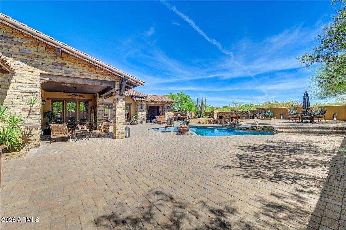 MIRABEL VILLAGE 9 - Residential