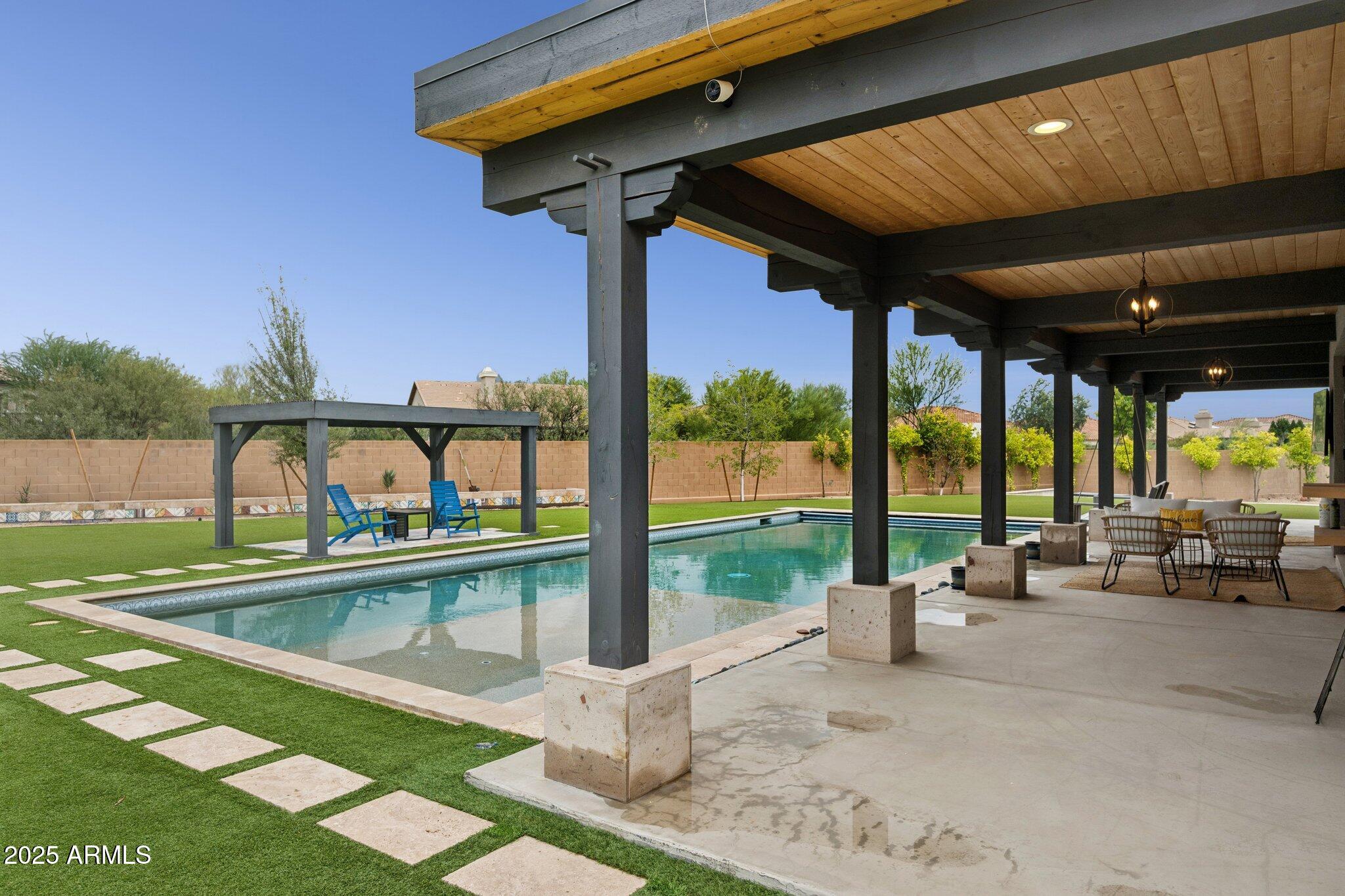 MONTE VISTA - Residential