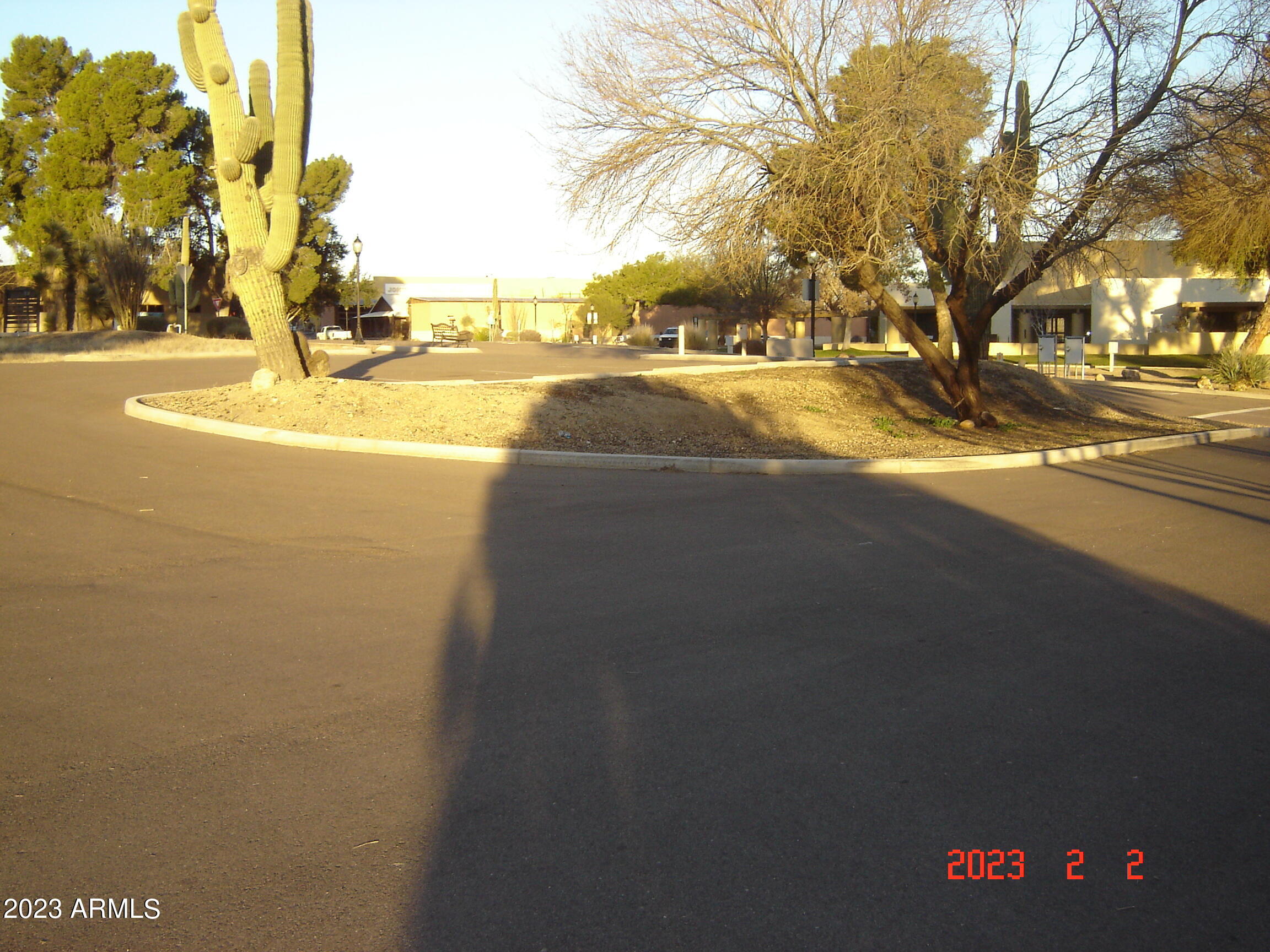 WICKENBURG - Land