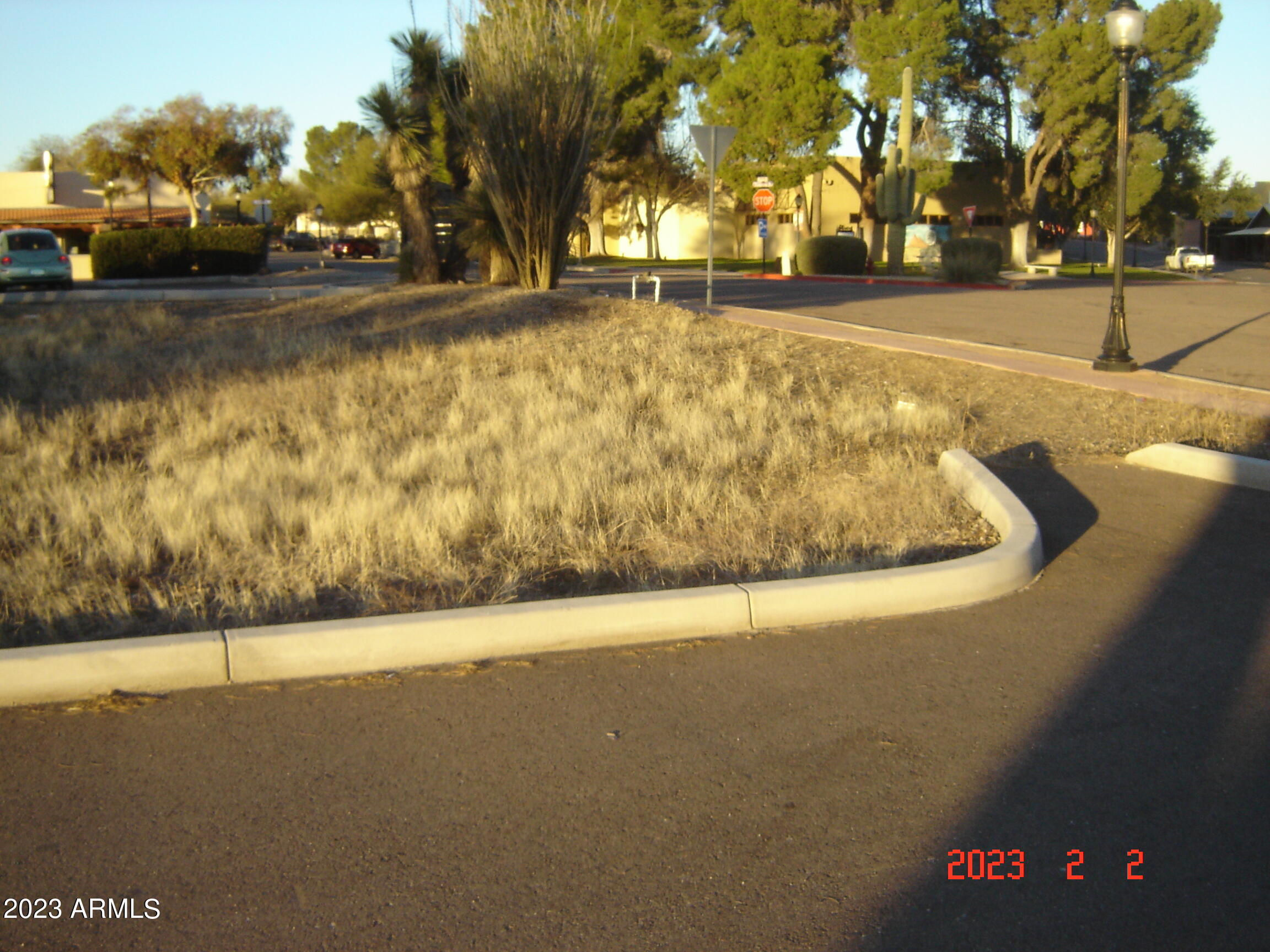 WICKENBURG - Land