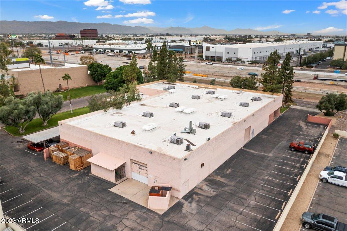 HOHOKAM INDUSTRIAL PARK - Commercial Sale