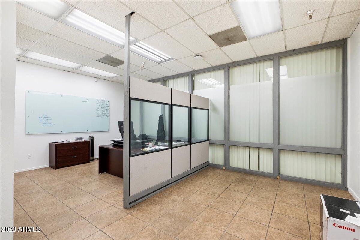 HOHOKAM INDUSTRIAL PARK - Commercial Sale