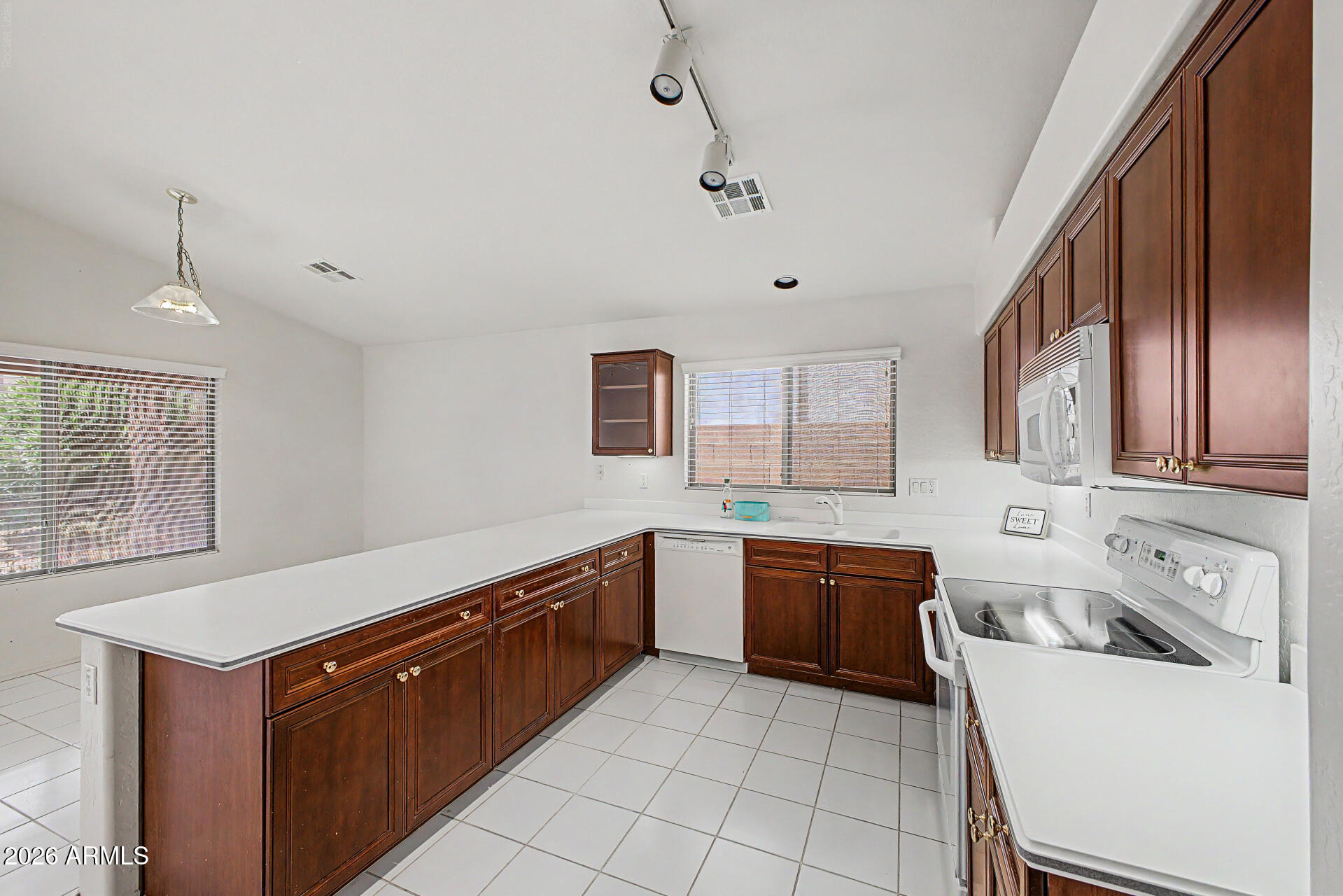 CHEATHAM FARMS WEST - Residential