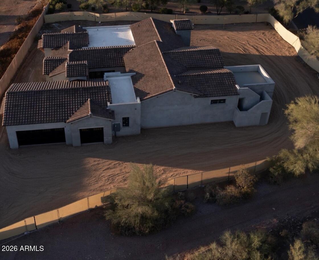 SUPERSTITION MOUNTAIN - Residential