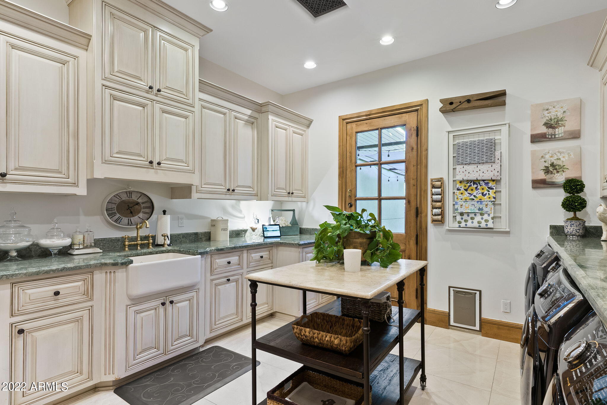 SILVERLEAF - Residential