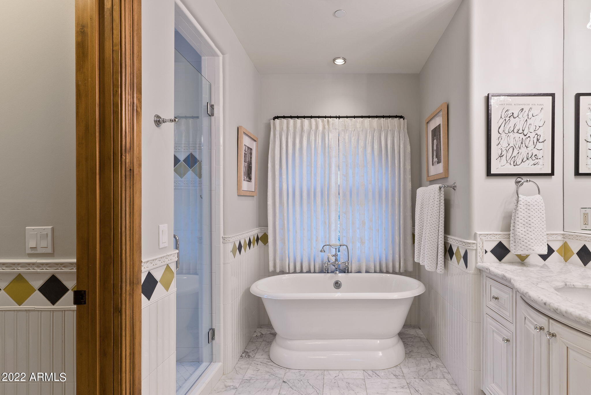 SILVERLEAF - Residential