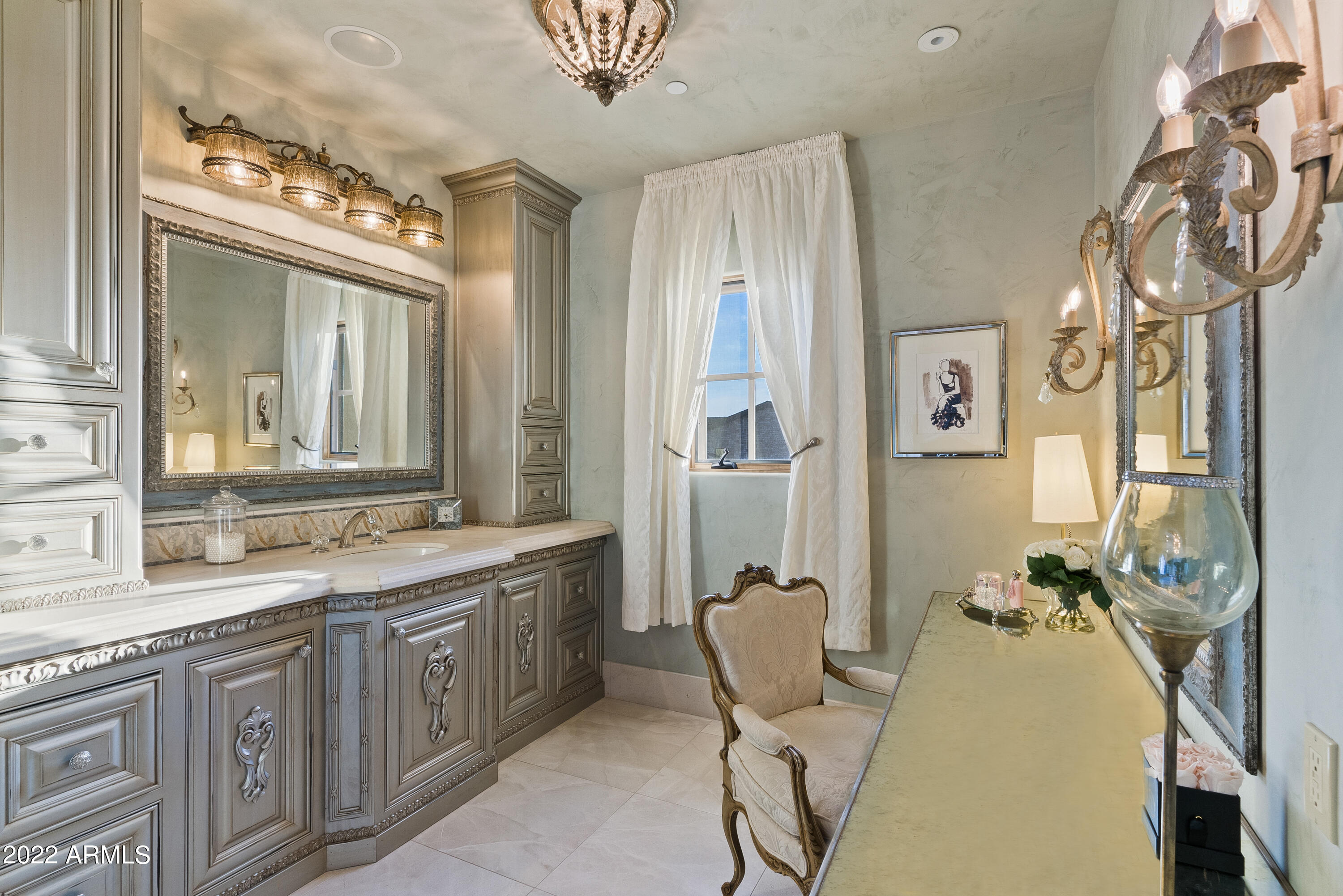 SILVERLEAF - Residential
