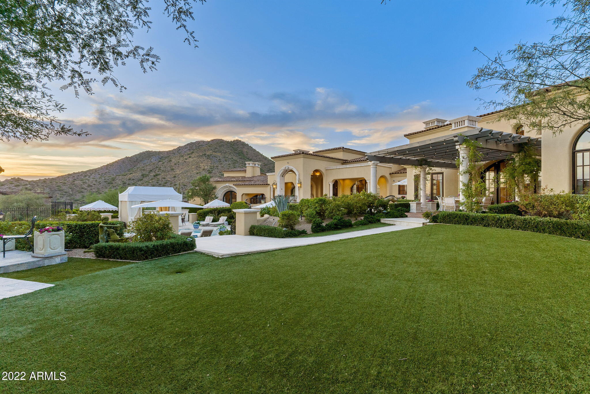 SILVERLEAF - Residential