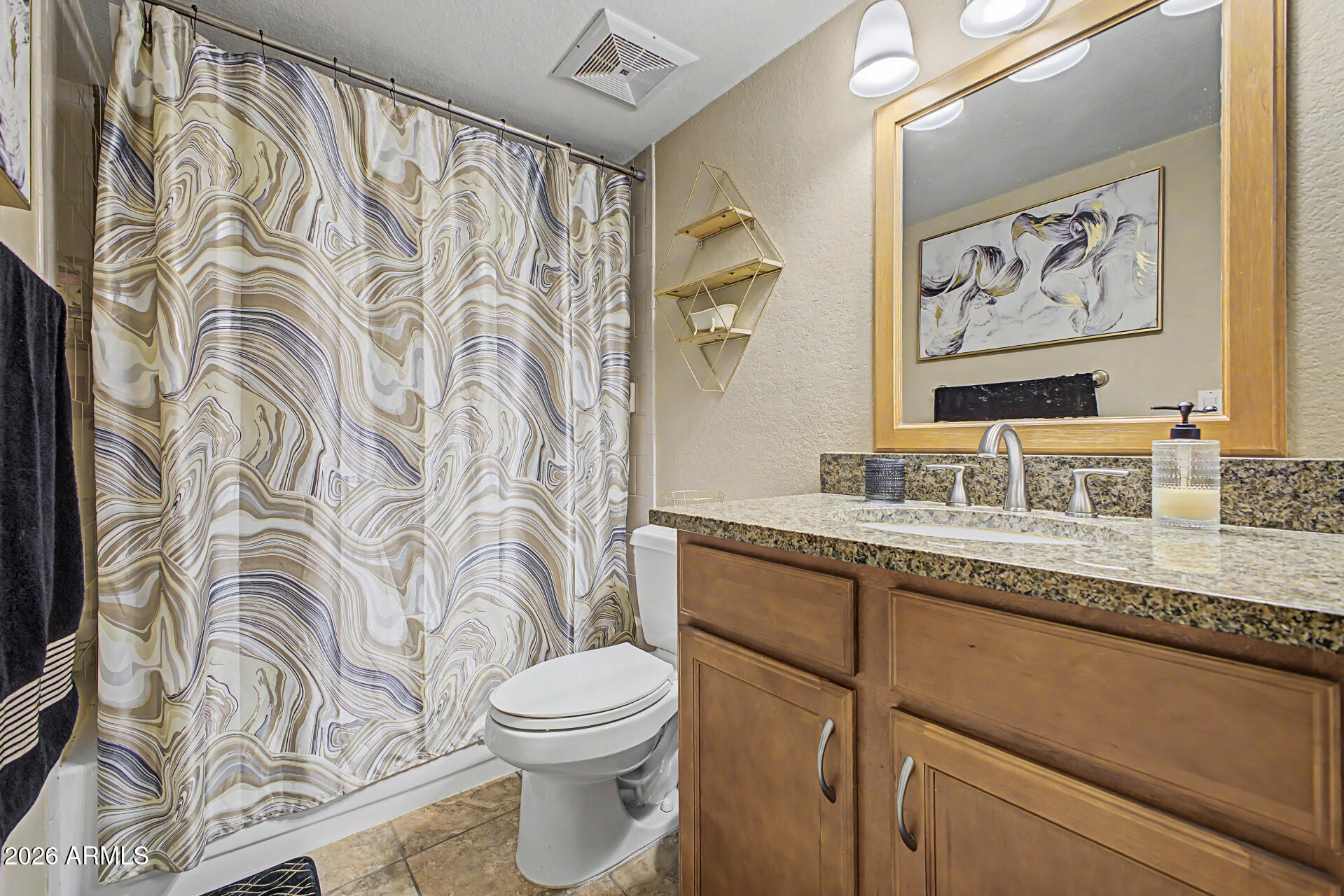 CHESAPEAKE CONDOMINIUM - Residential