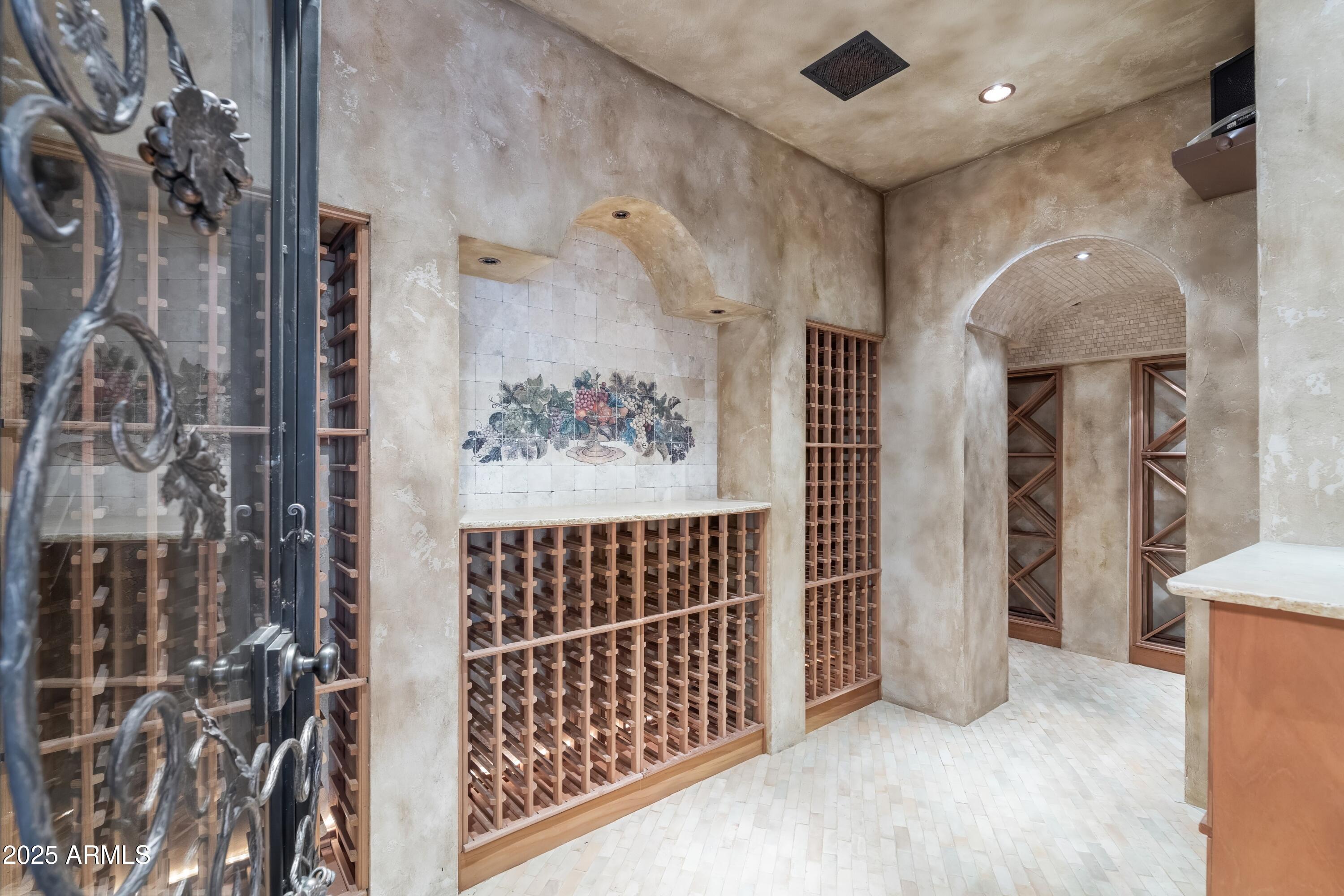CAMELBACK COUNTRY ESTATES - Residential