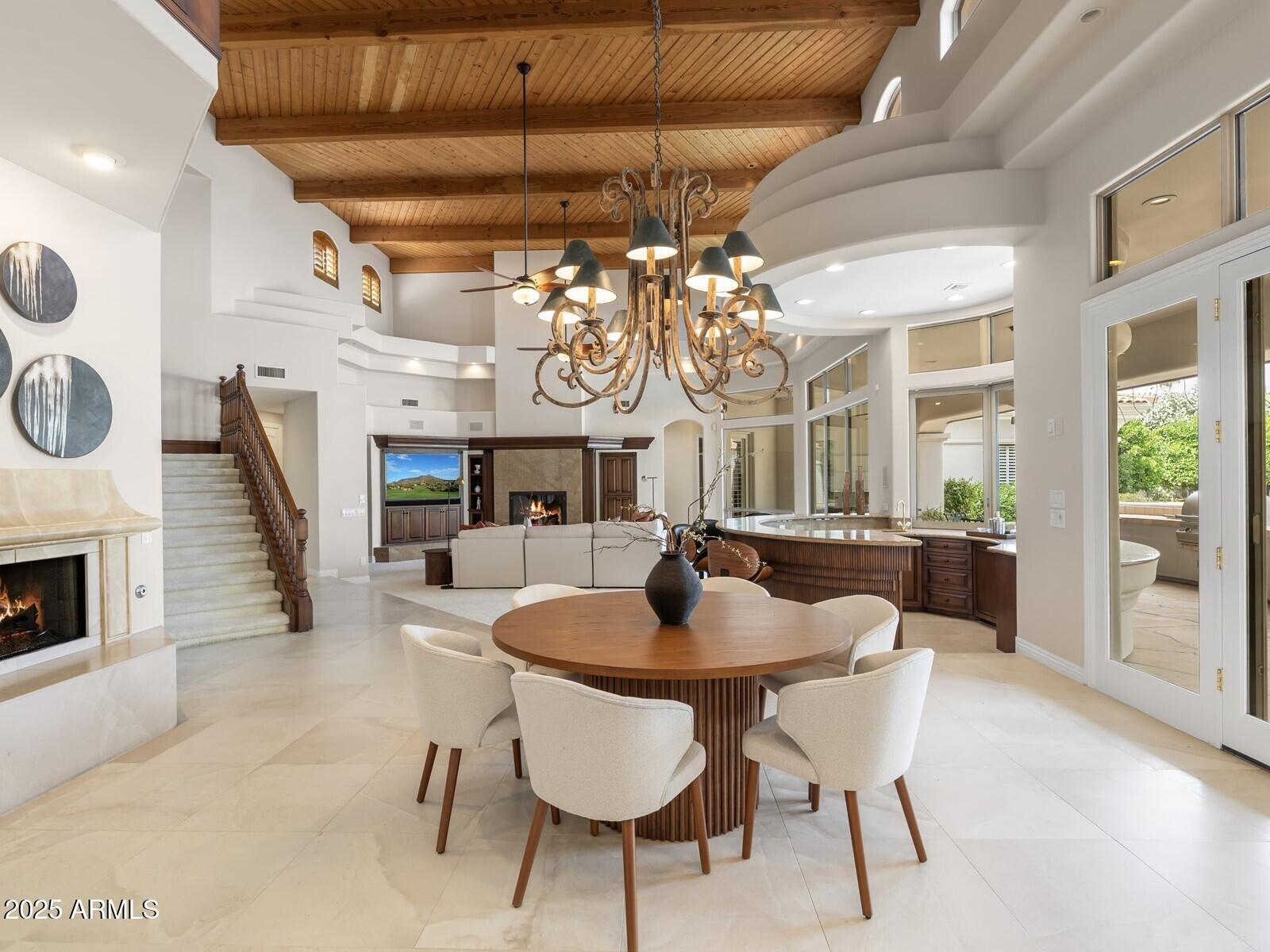 CAMELBACK COUNTRY ESTATES - Residential