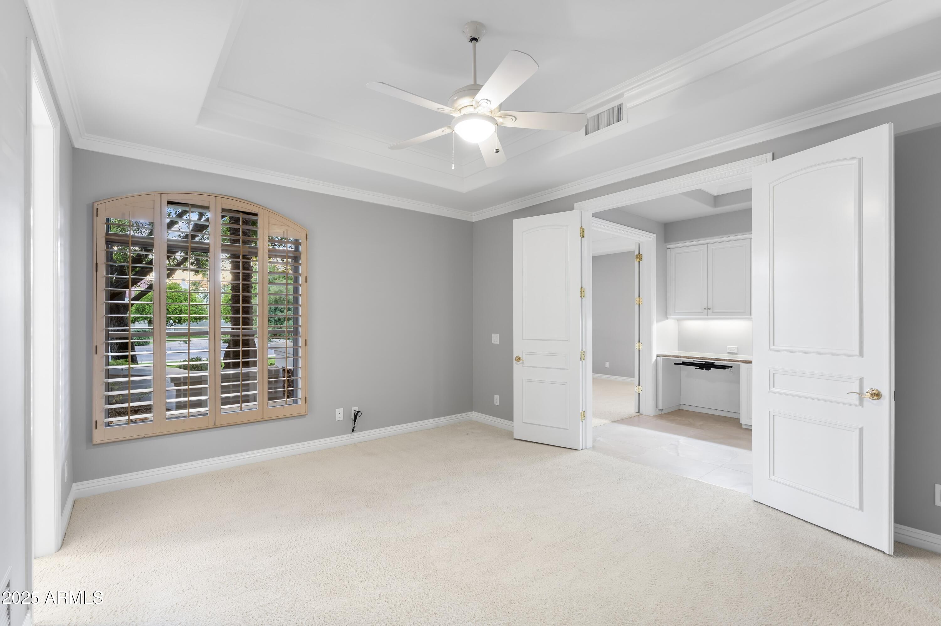CAMELBACK COUNTRY ESTATES - Residential