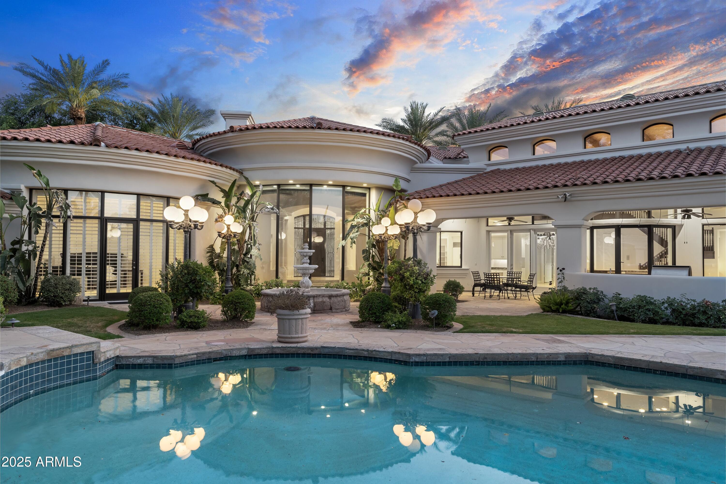 CAMELBACK COUNTRY ESTATES - Residential