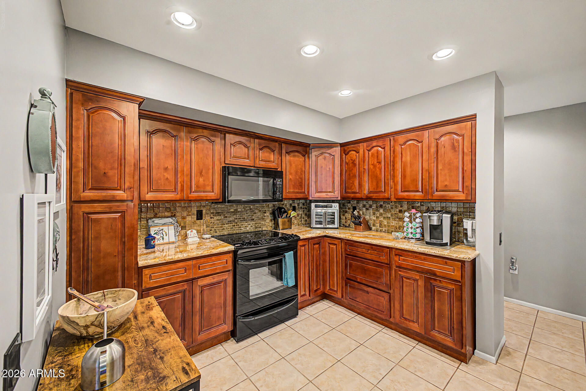SUN CITY WEST 33 LOT 1-40 TR A-E - Residential