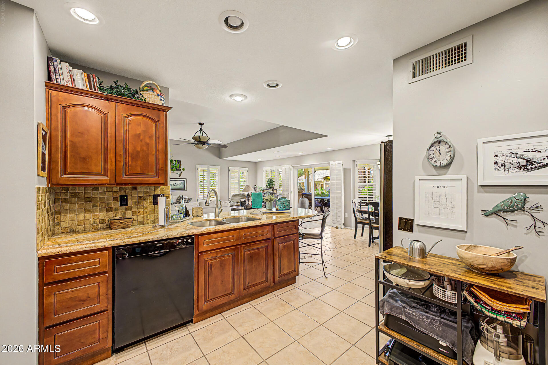 SUN CITY WEST 33 LOT 1-40 TR A-E - Residential