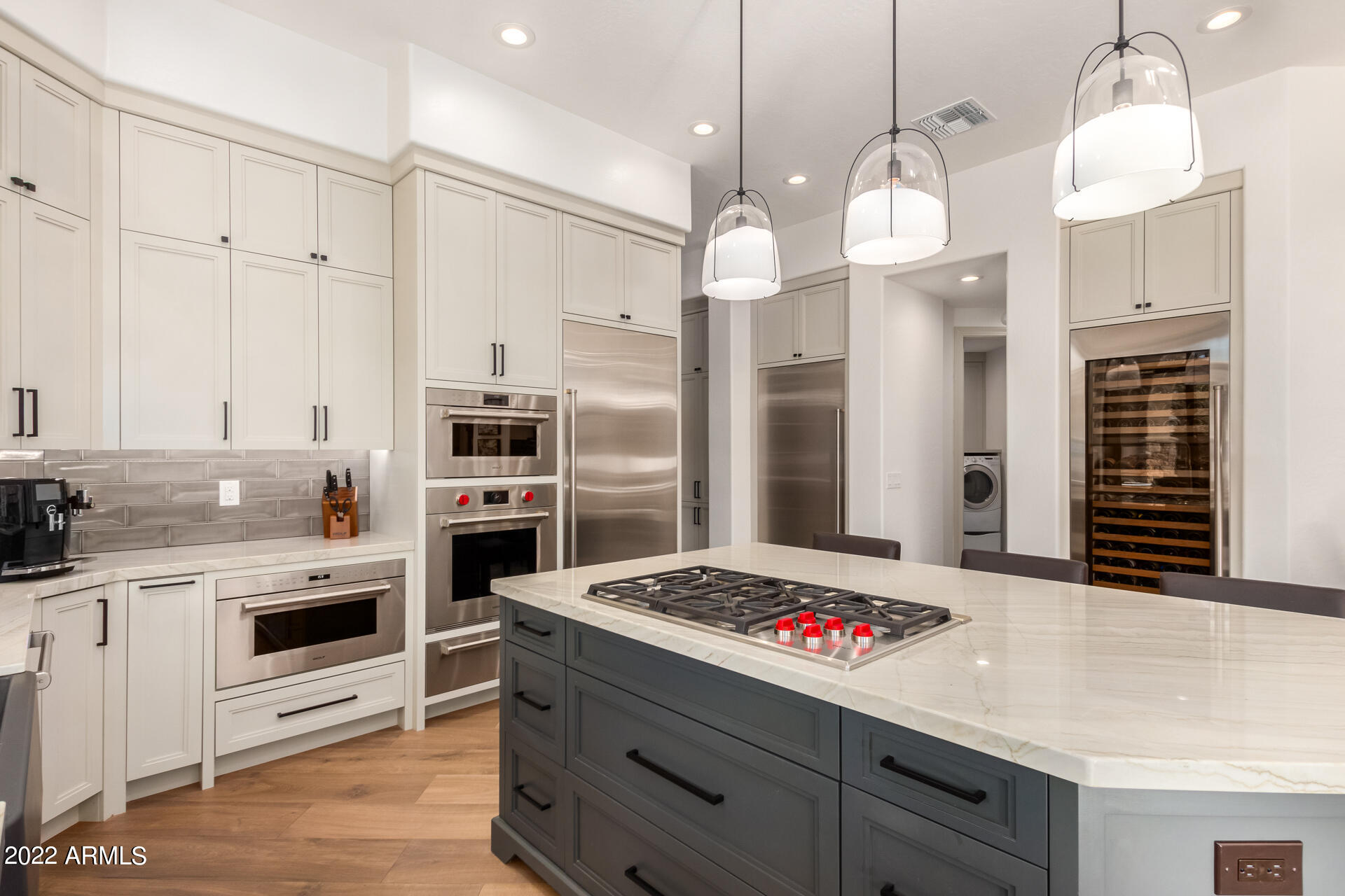 CHENEY ESTATES LOT 1-72 TR A-C D1 D2 E,F - Residential