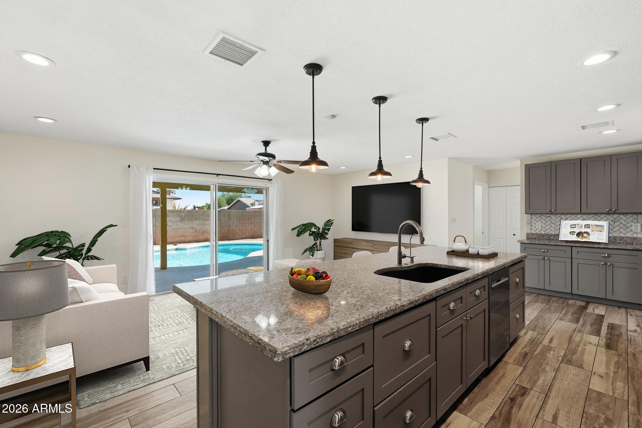 DEERVIEW UNIT 4 - Residential
