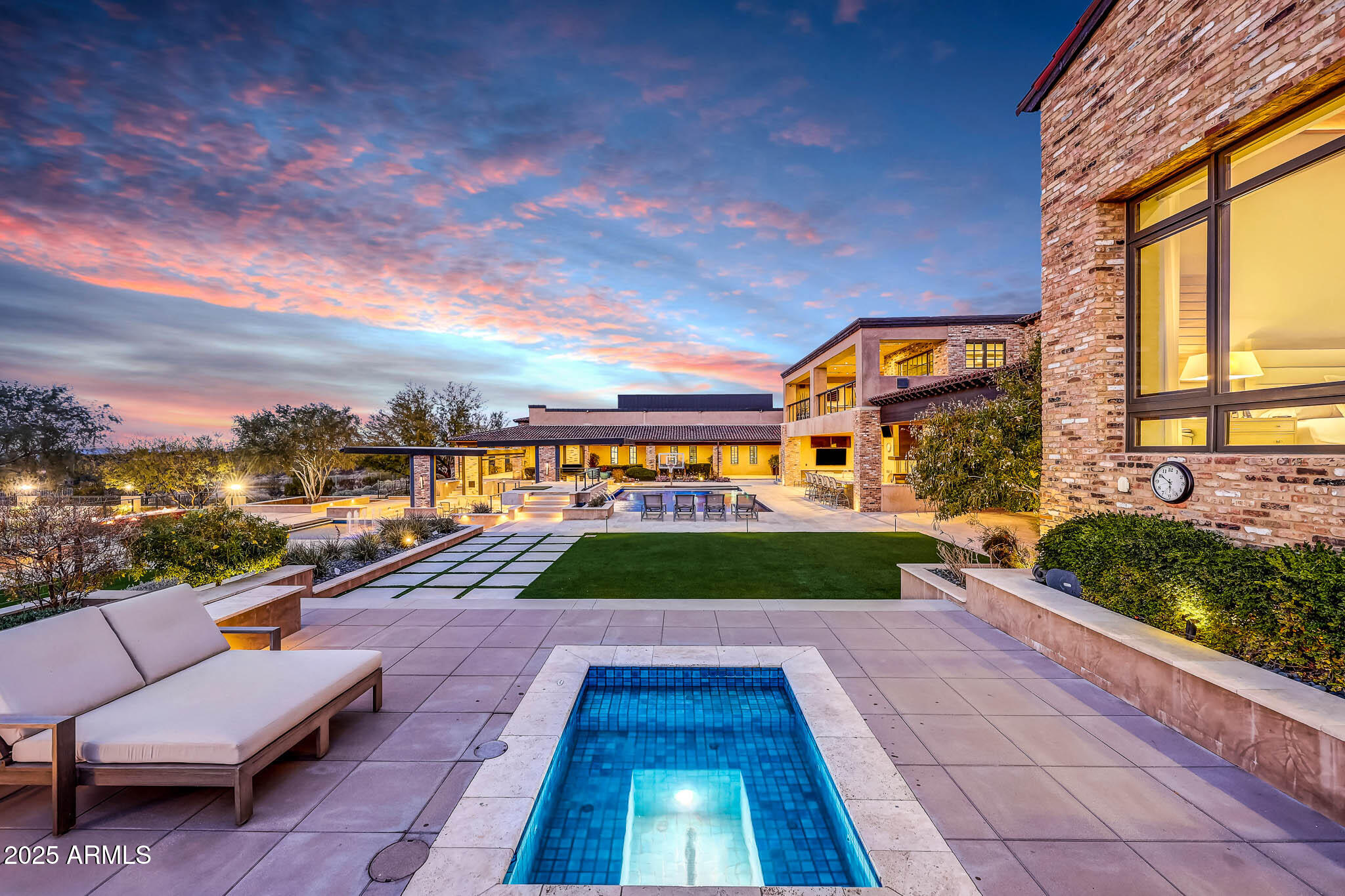 PRADO ESTATES - Residential