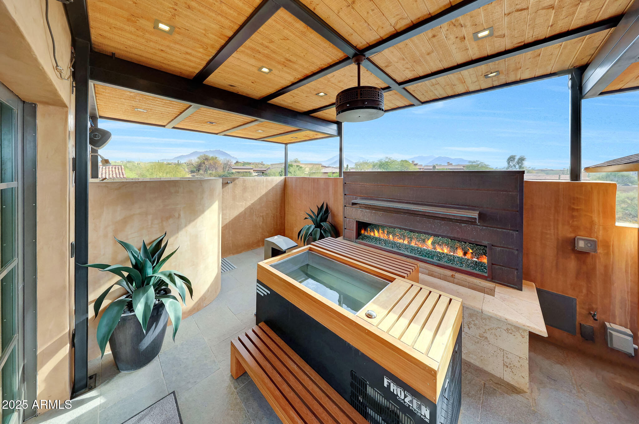 PRADO ESTATES - Residential