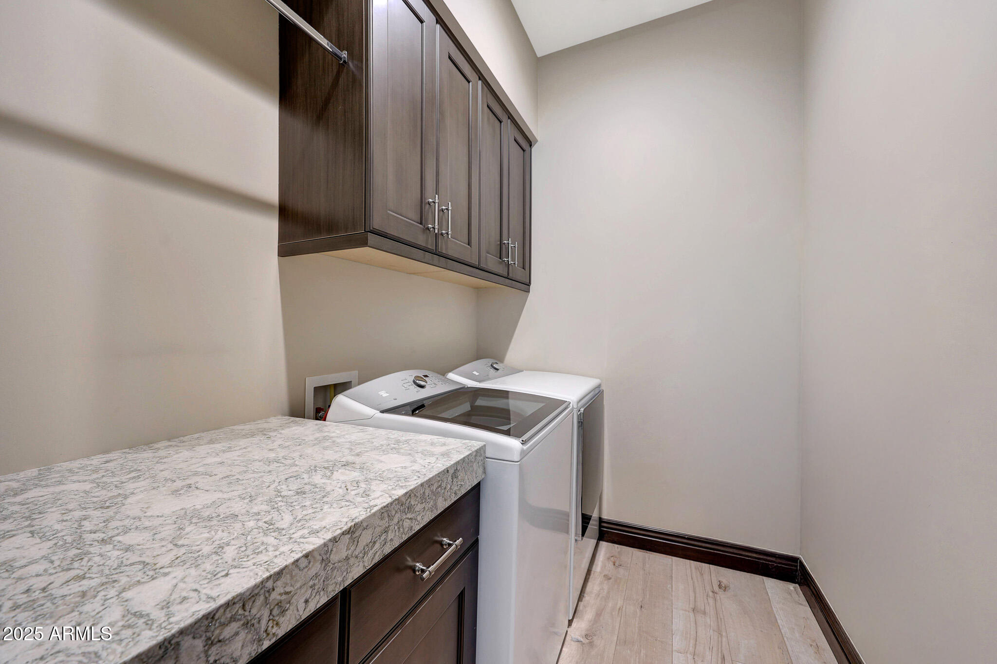 PRADO ESTATES - Residential