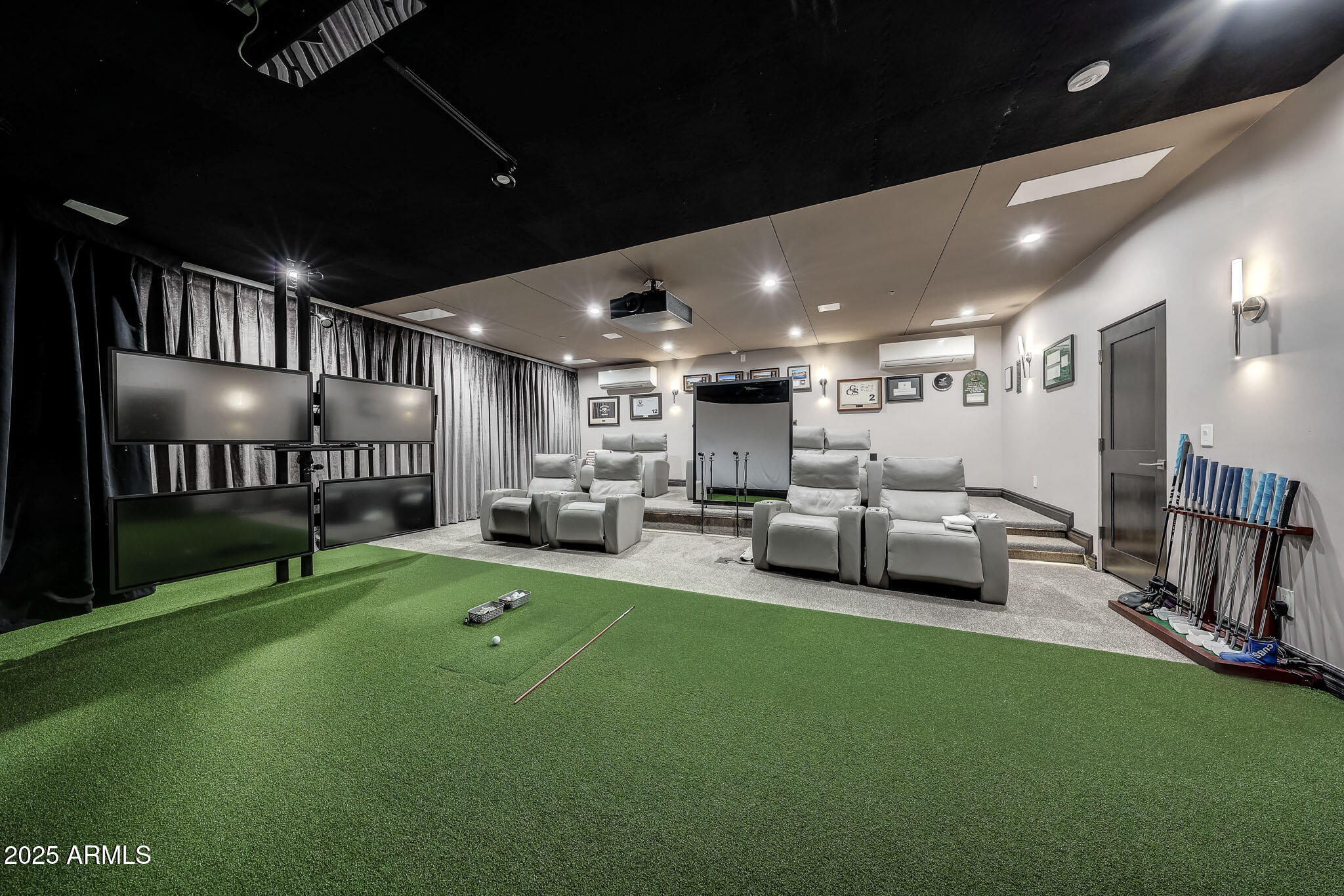 PRADO ESTATES - Residential