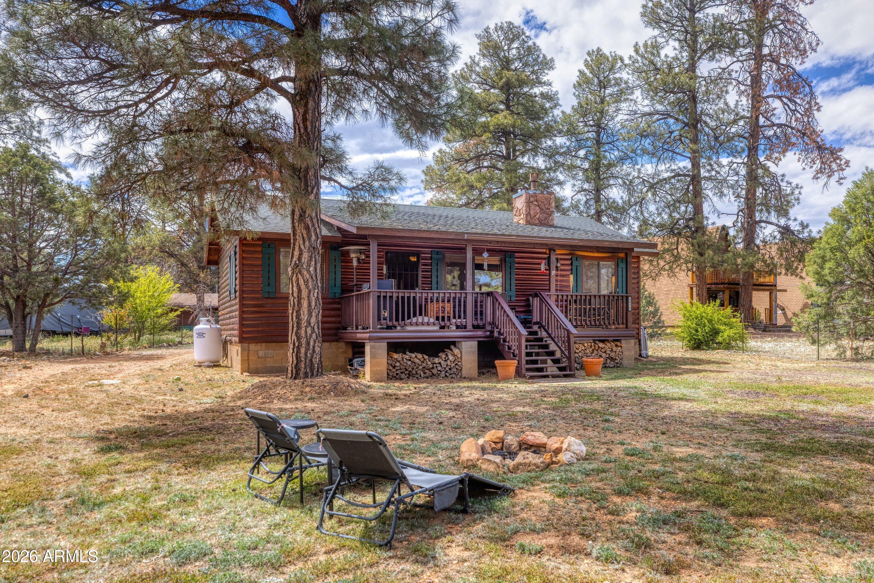 TIMBERLAKE PINES UNIT 1 - Residential