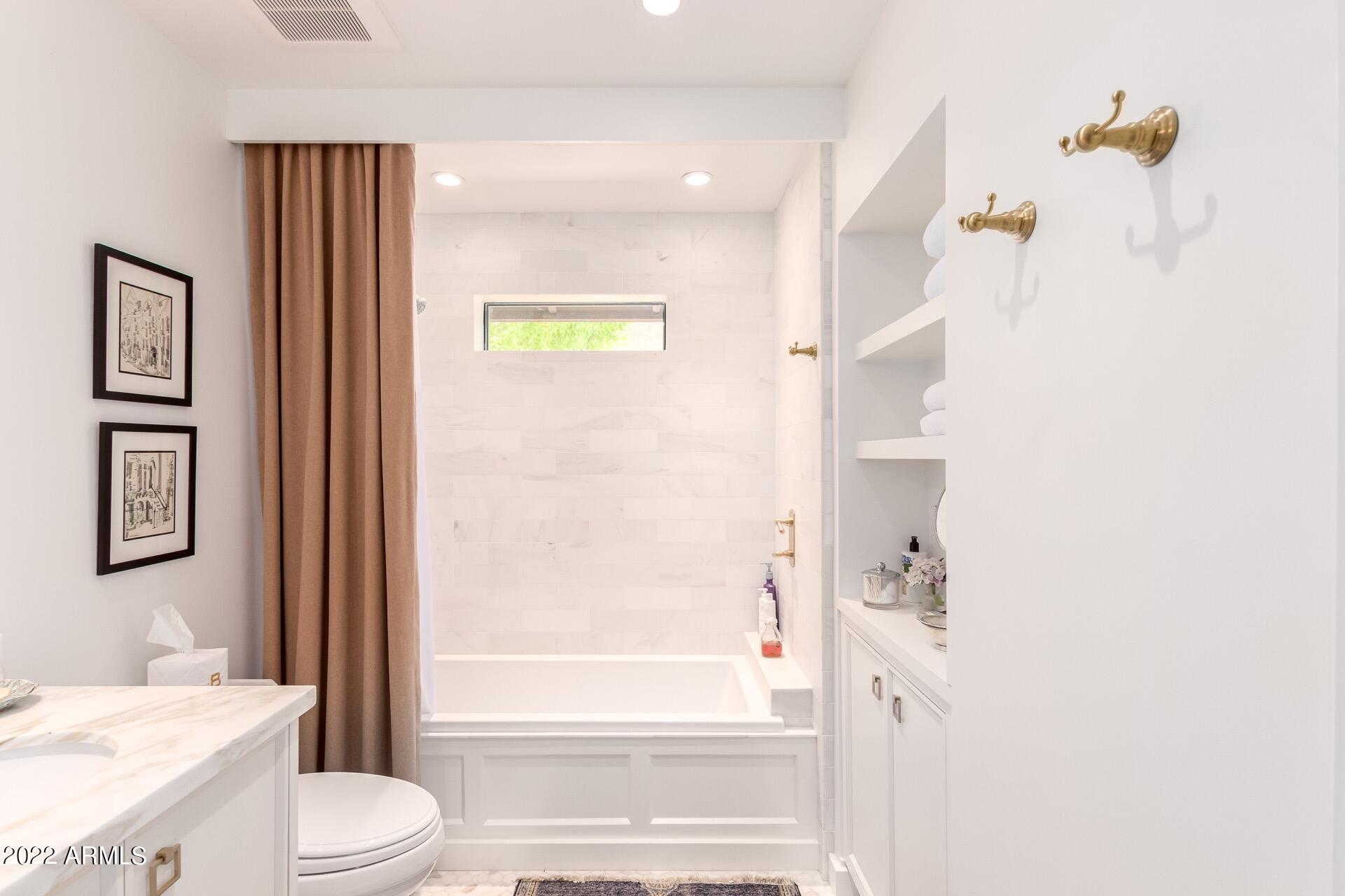 COLONIA MIRAMONTE - Residential