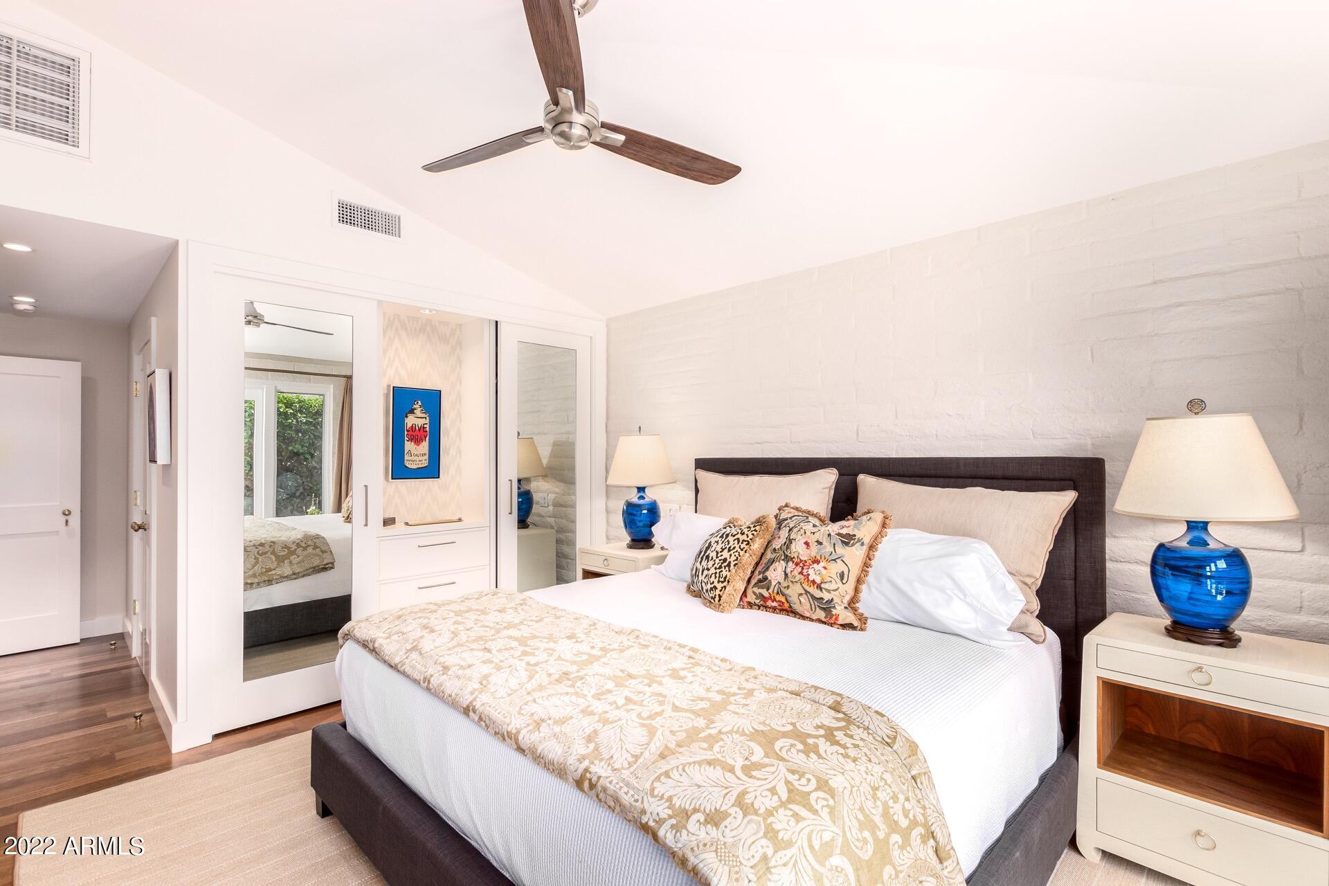 COLONIA MIRAMONTE - Residential