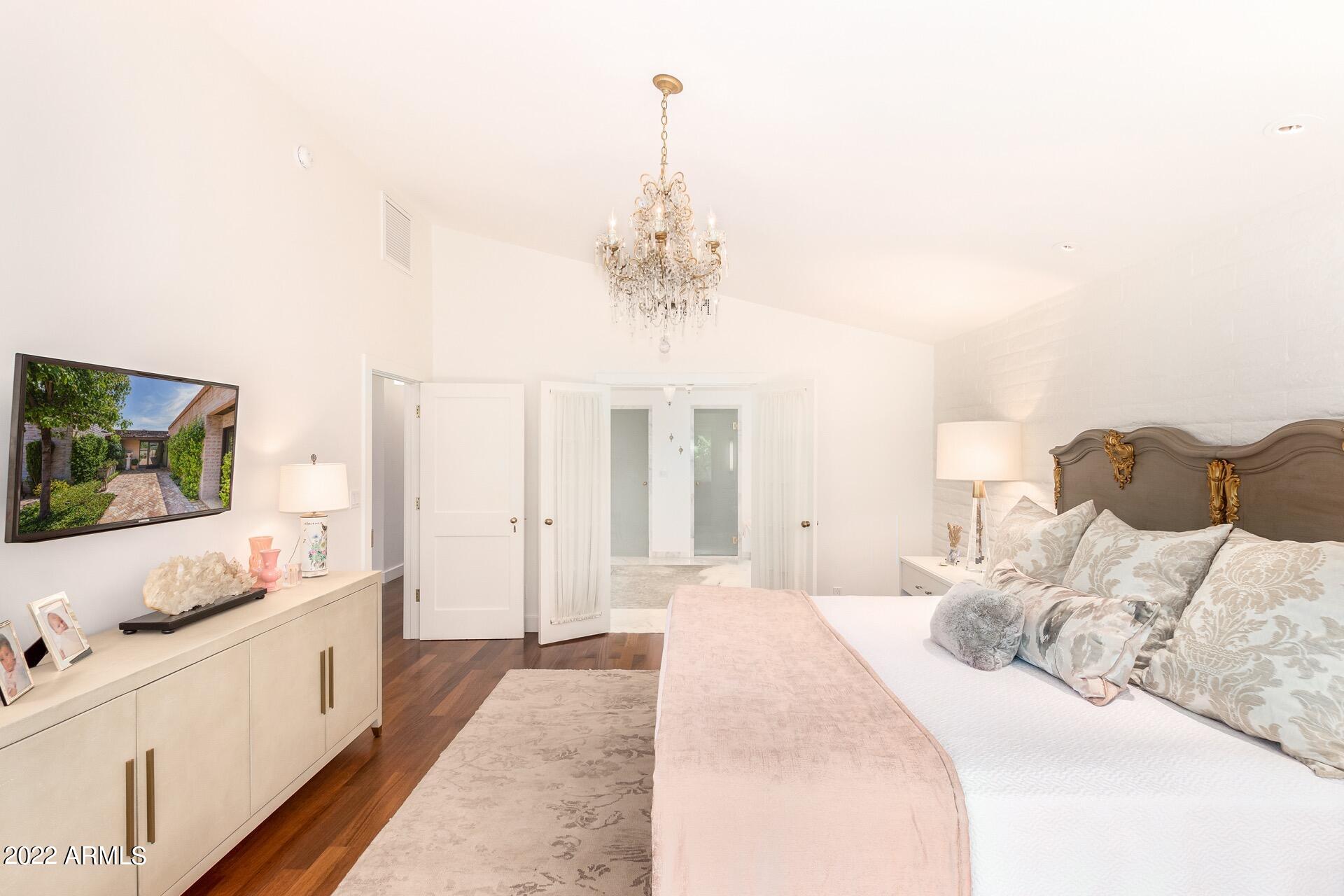 COLONIA MIRAMONTE - Residential