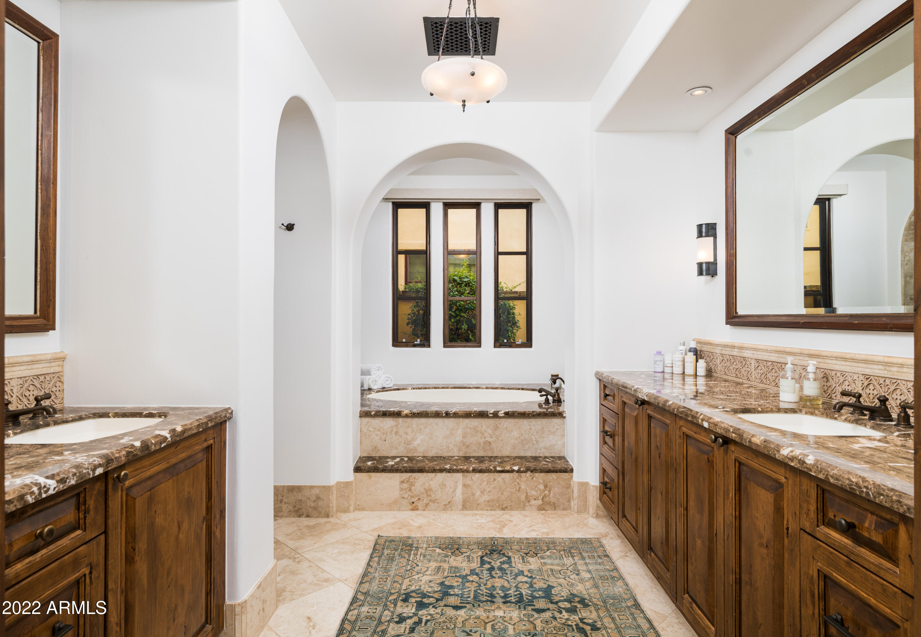 Montelucia Luxury Villas at La Posada - Residential