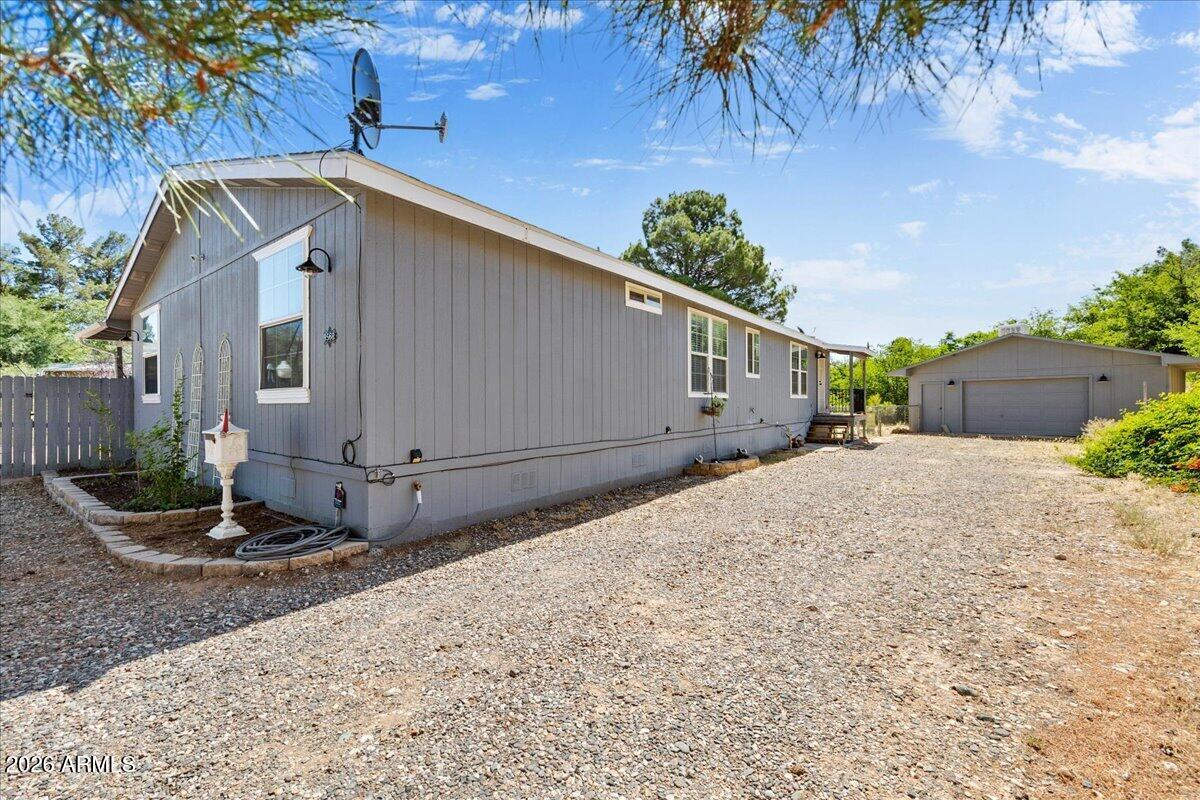 VERDE VILLAGE UNIT 3 - Residential