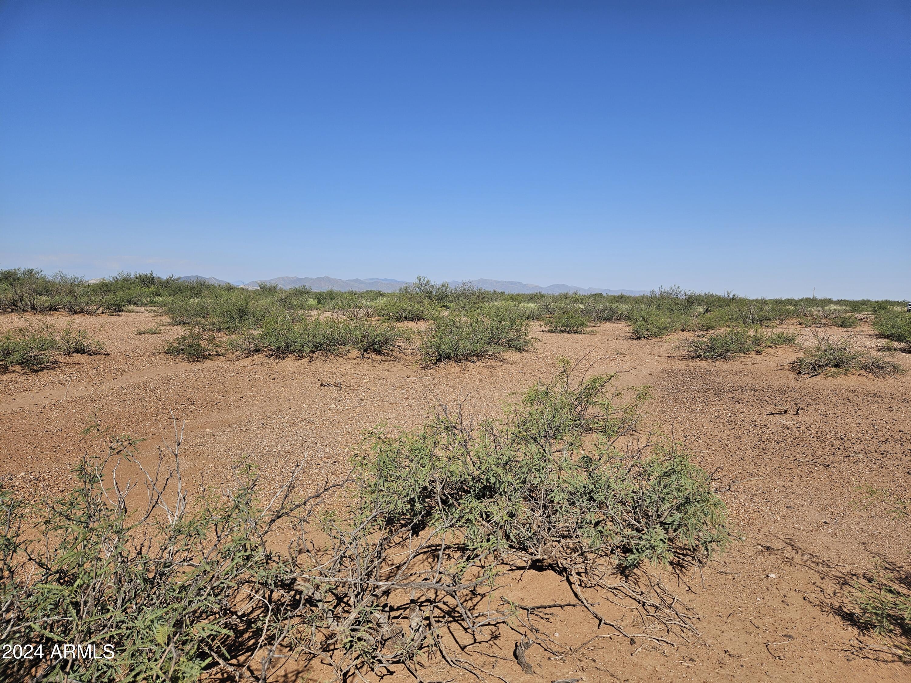 COCHISE COLLEGE ESTATES - Land