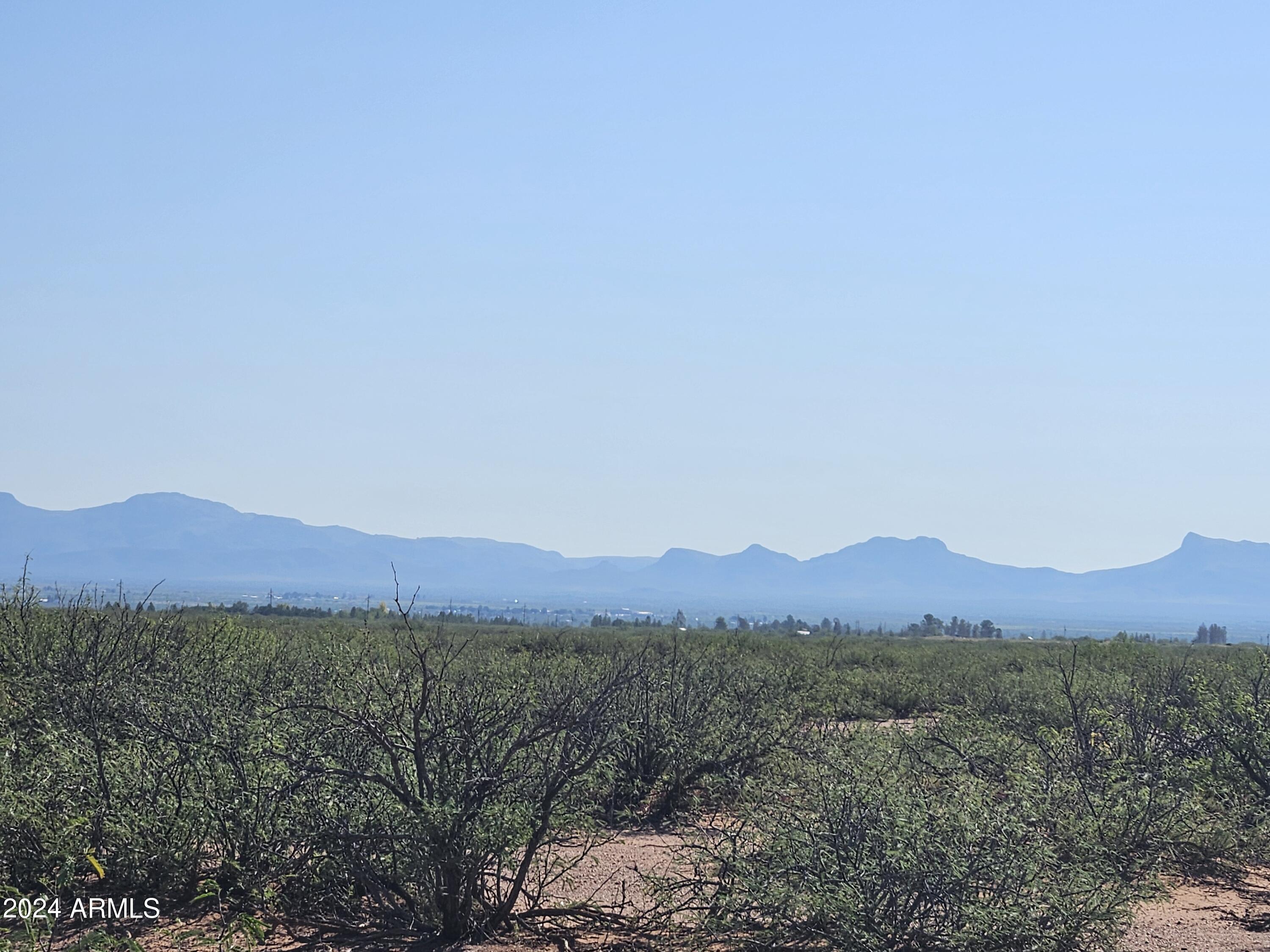 COCHISE COLLEGE ESTATES - Land
