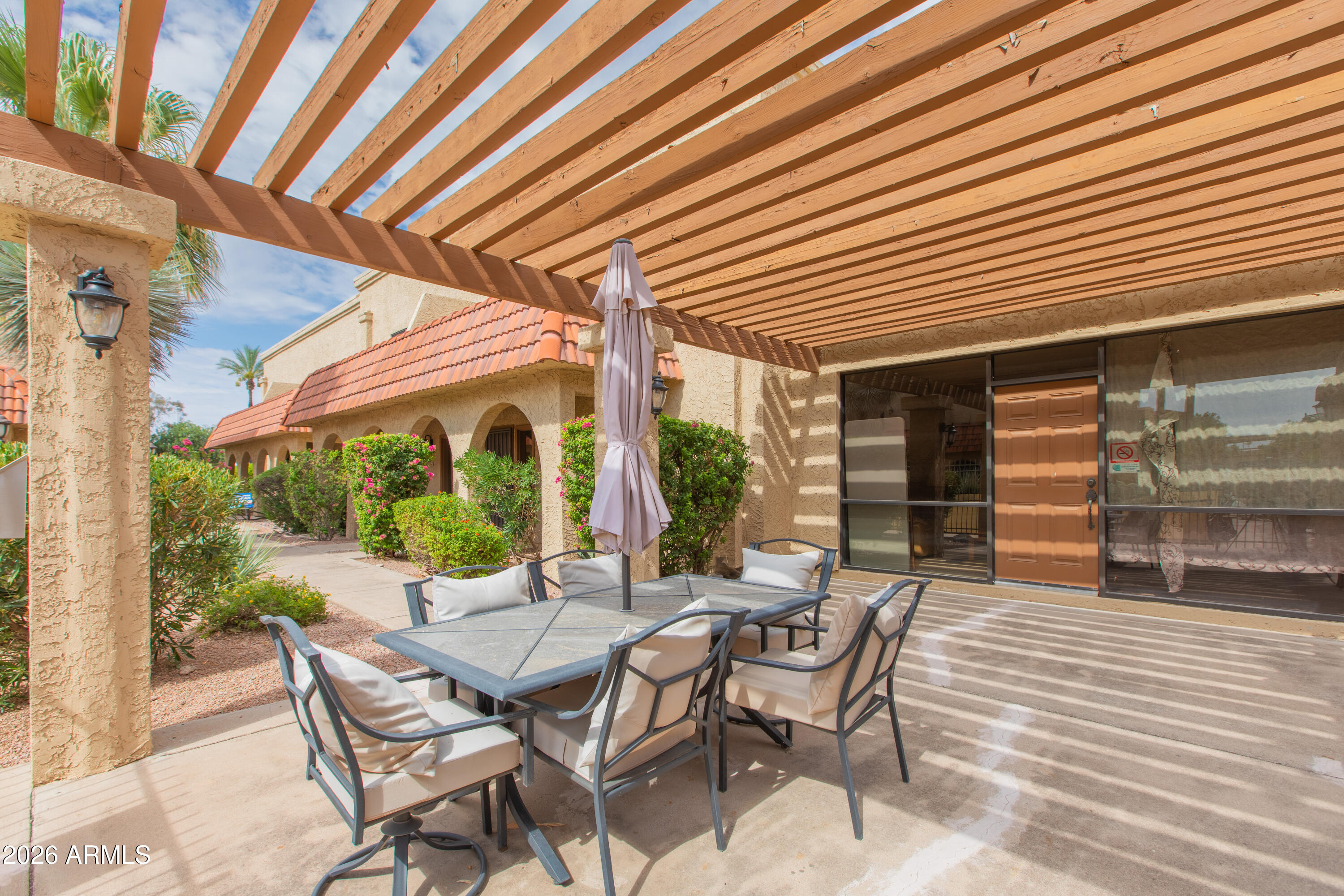 Shadow Canyon Townhomes - Residential