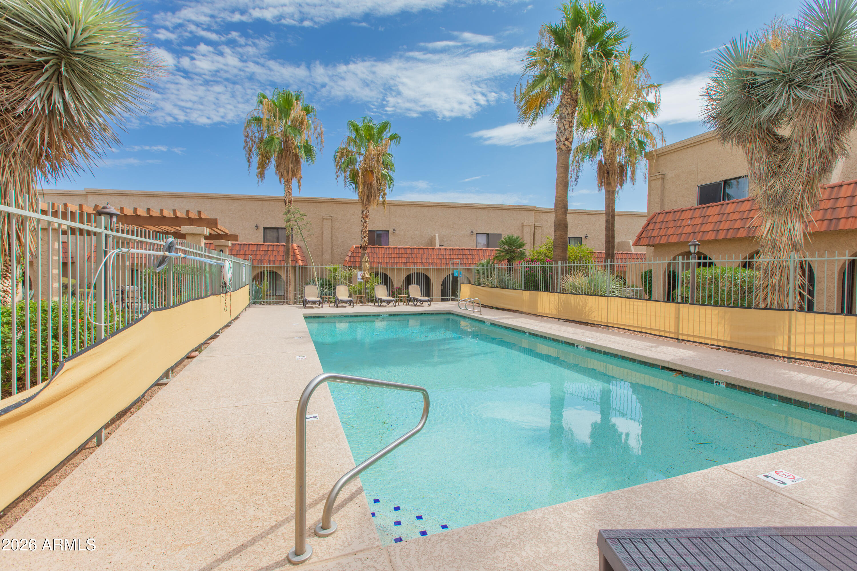 Shadow Canyon Townhomes - Residential