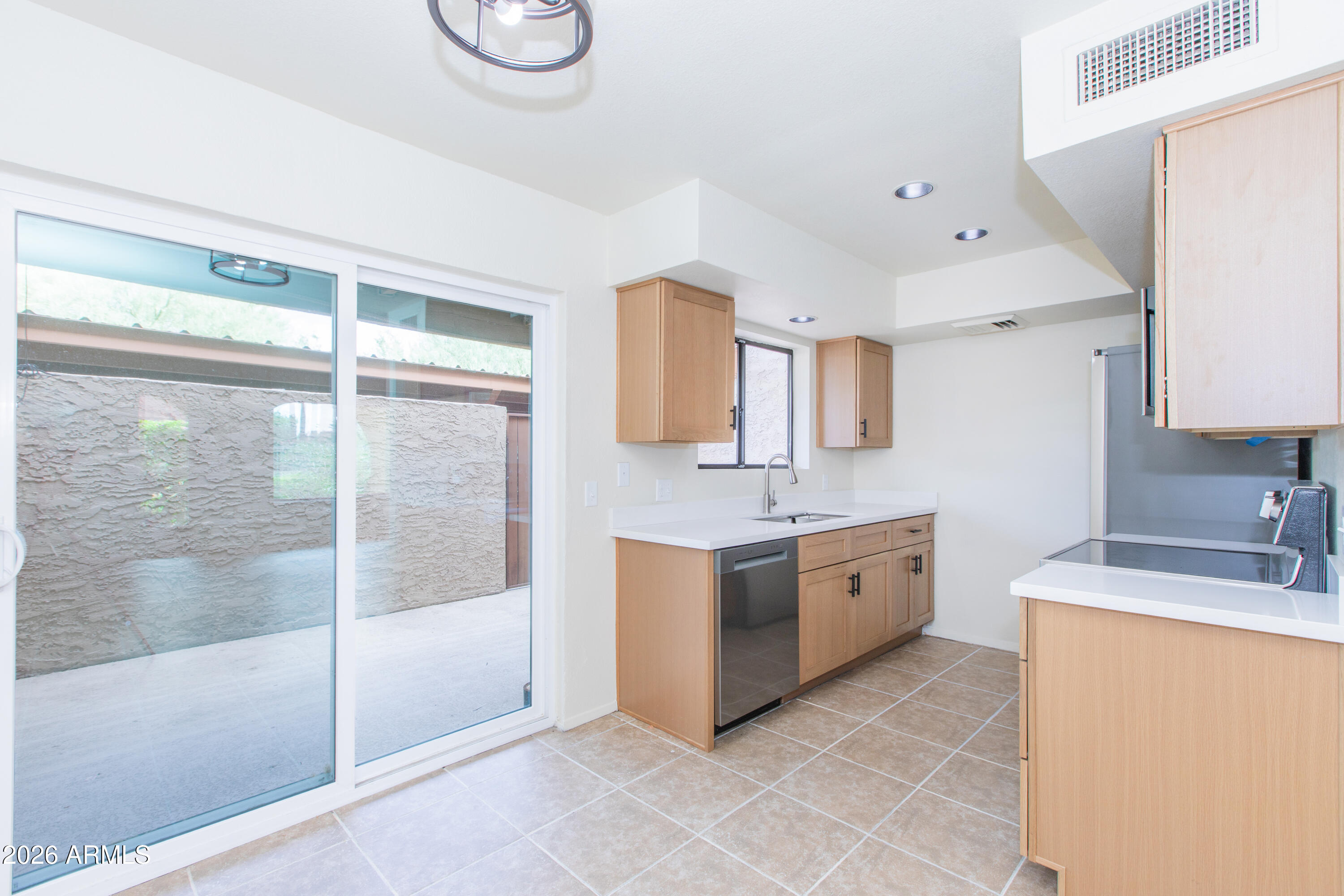 Shadow Canyon Townhomes - Residential