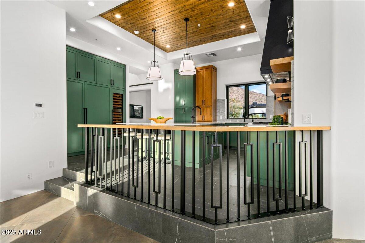 CANYON HEIGHTS - Residential