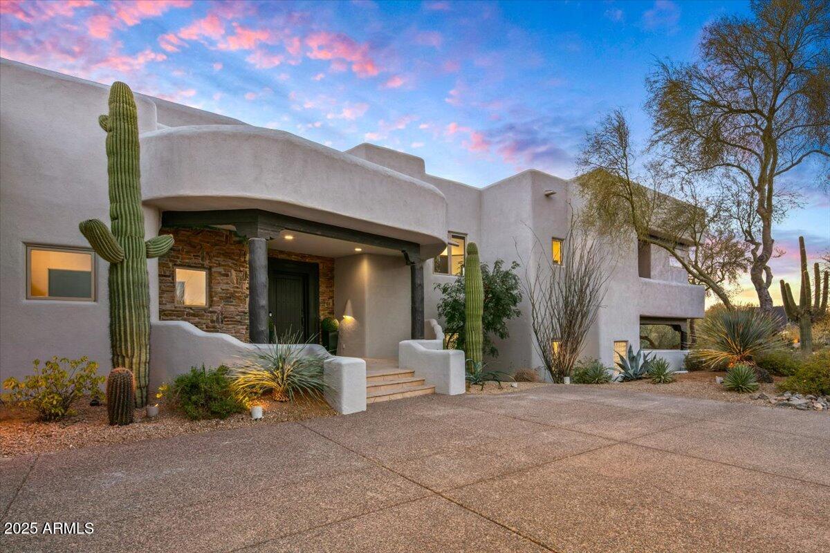 CANYON HEIGHTS - Residential