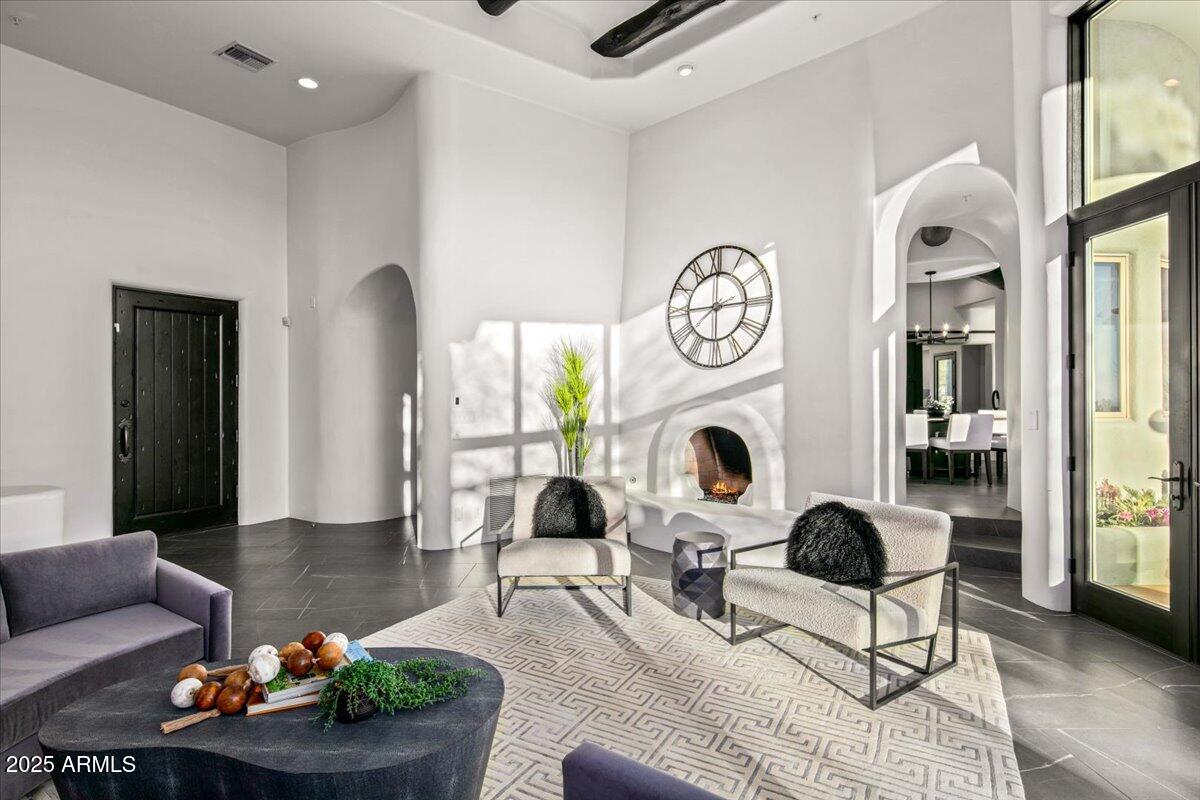 CANYON HEIGHTS - Residential